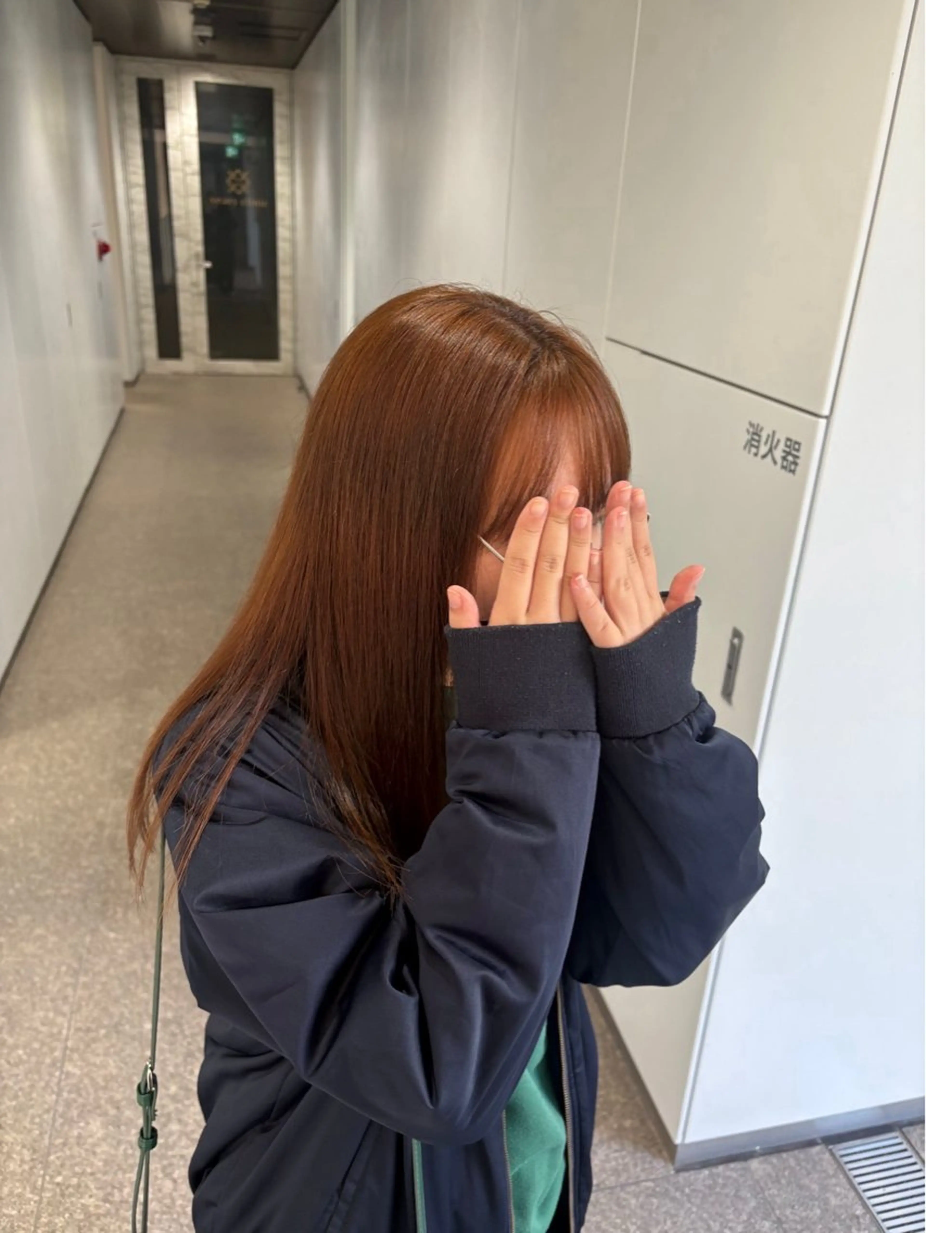 セミロング neaf 六本木店所属・六本木🫧パーマ 望月彩音のヘアスタイル