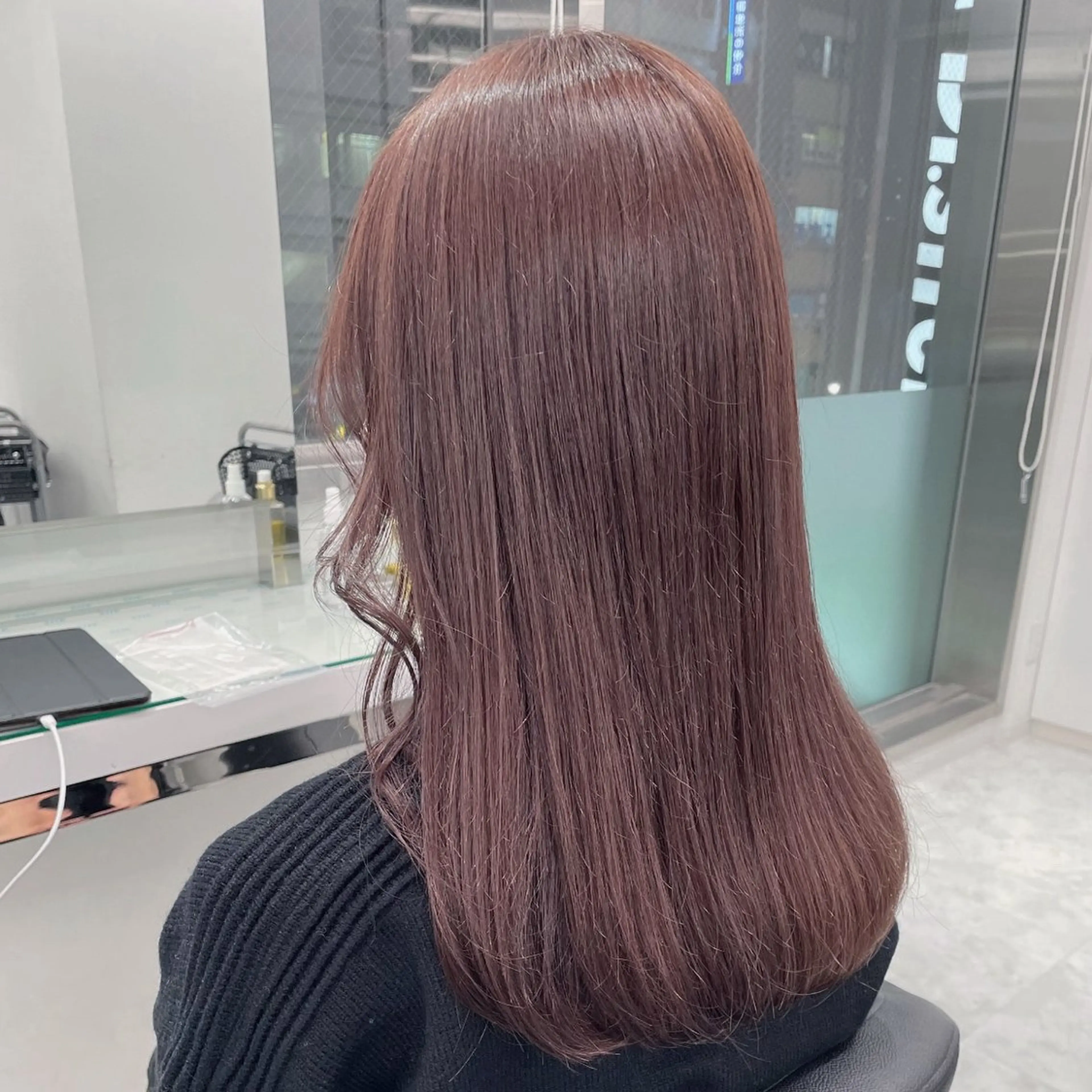 カラー 透け上品ハイトーン 職人ゆうと🤍のヘアスタイル