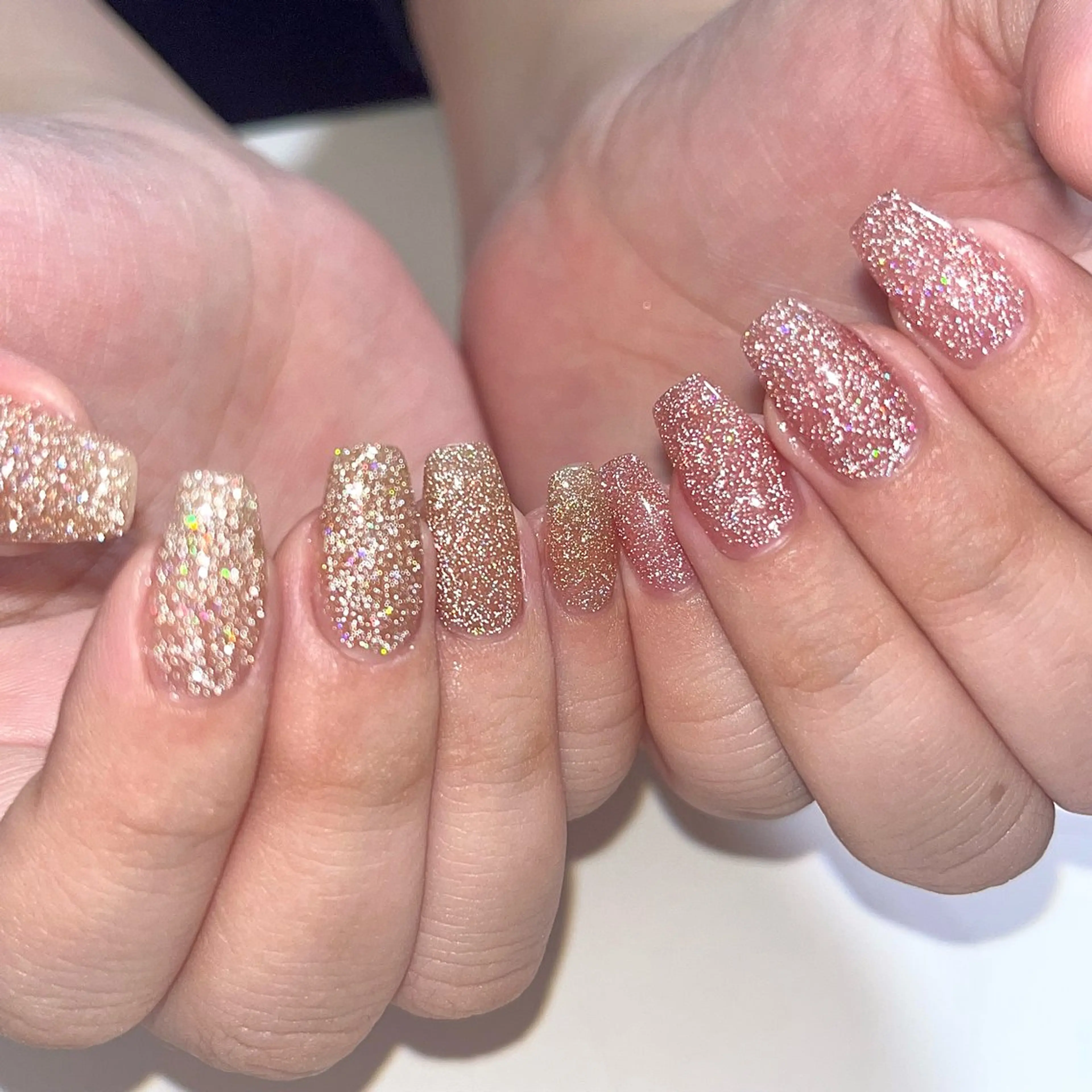 ネイル フラッシュネイル ラメ(グリッター) マグネットネイル ミラーネイル ワンカラーネイル ハンドネイル Chipi Nailのネイルデザイン