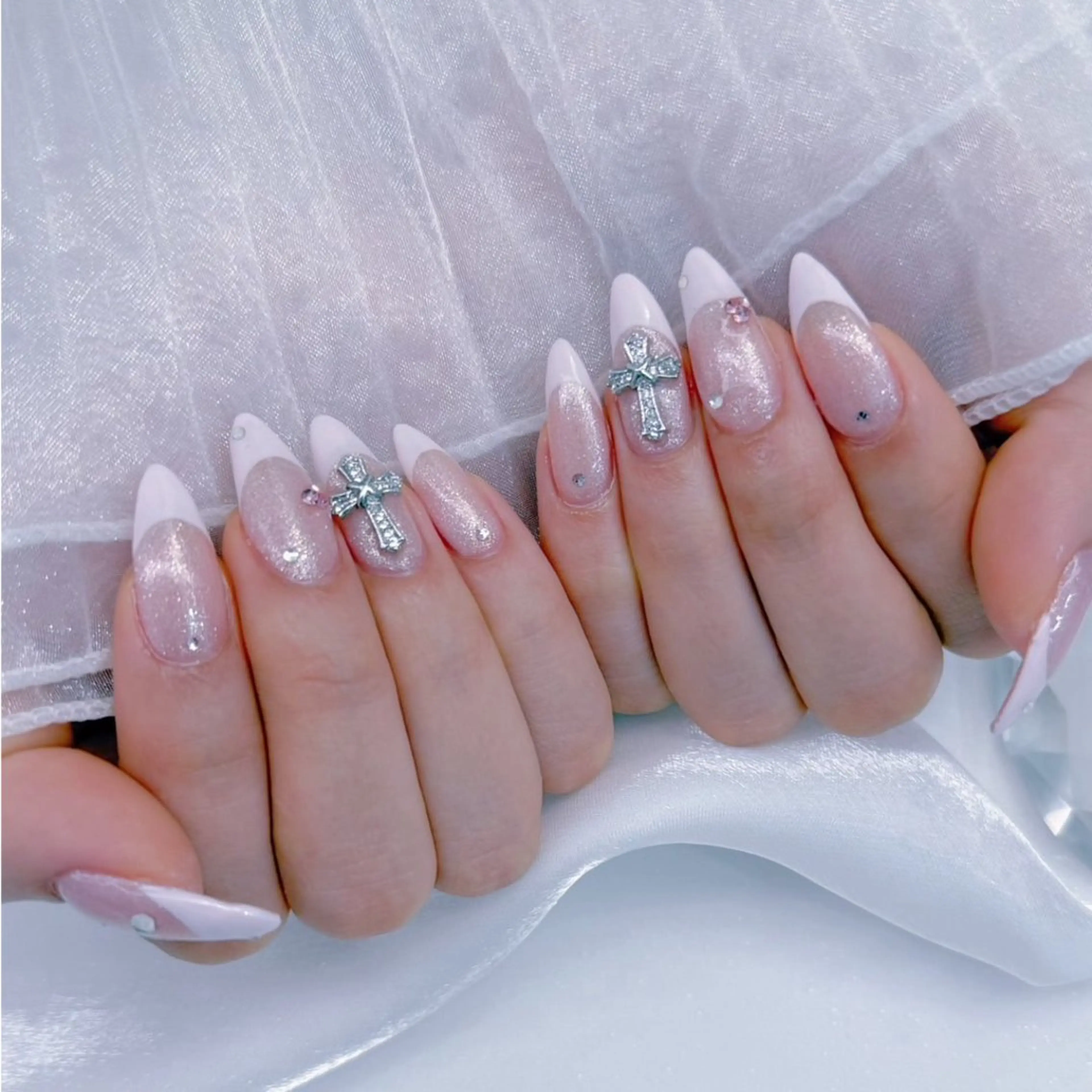 ネイル ハンドネイル Romymoon nail帆南☾ ໋のネイルデザイン