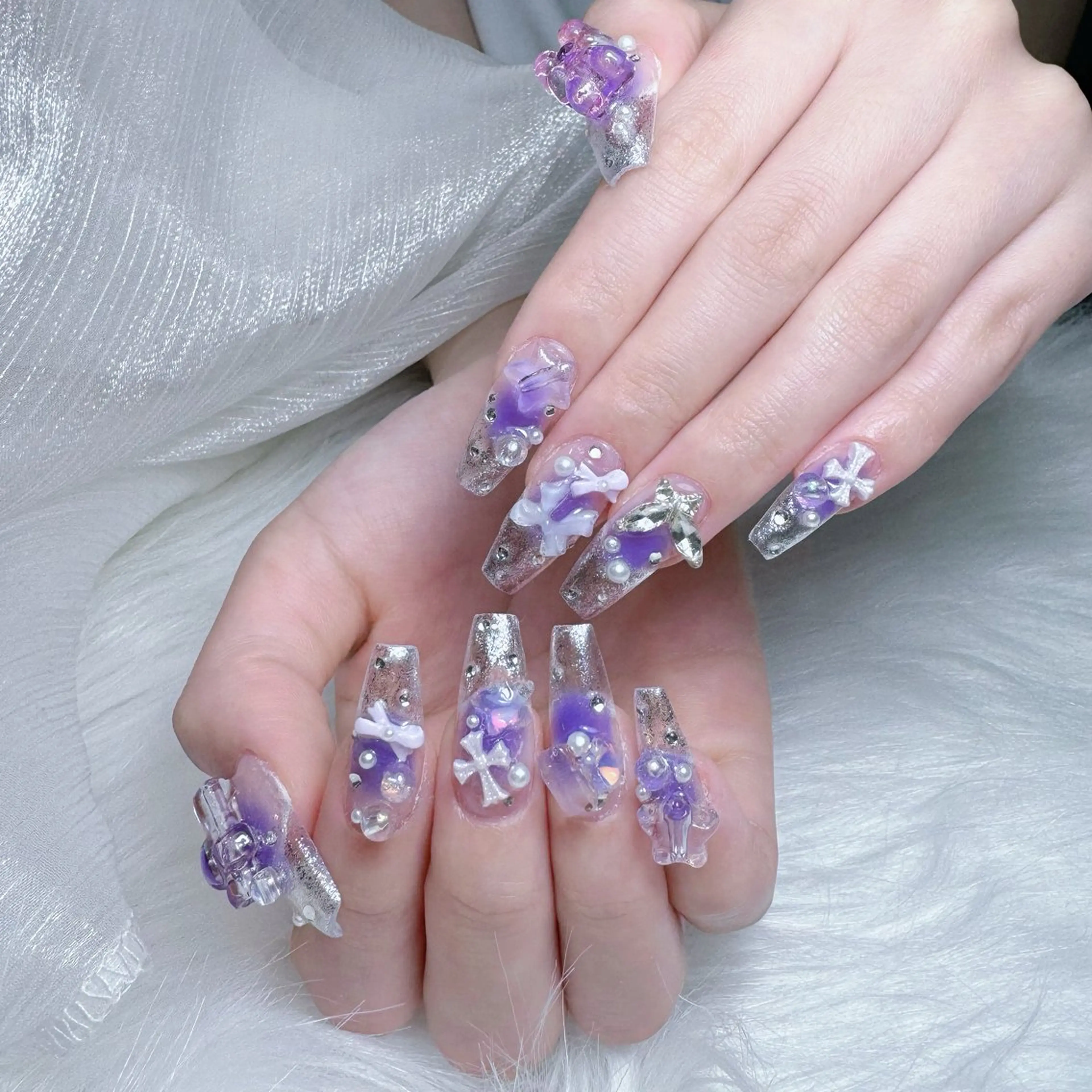 ネイル チークネイル クリアネイル ガーリー キラキラネイル 韓国ネイル ハンドネイル NailPrincess所属・princess スカルプ専門店のネイルデザイン