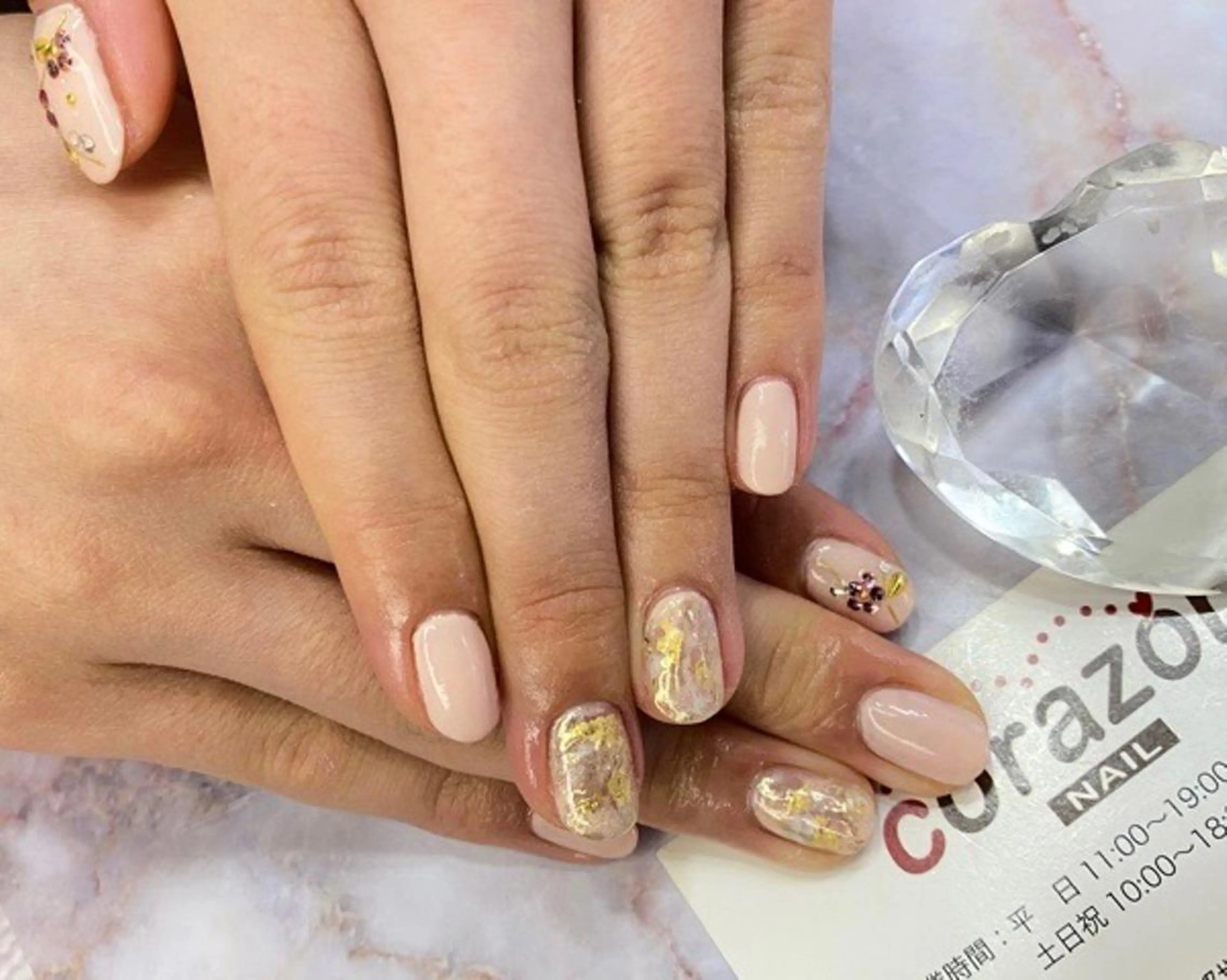 ネイル 桜ネイル ジェルネイル ミラーネイル ニュアンスネイル 春ネイル corazon所属・ネイリスト aicoのネイルデザイン