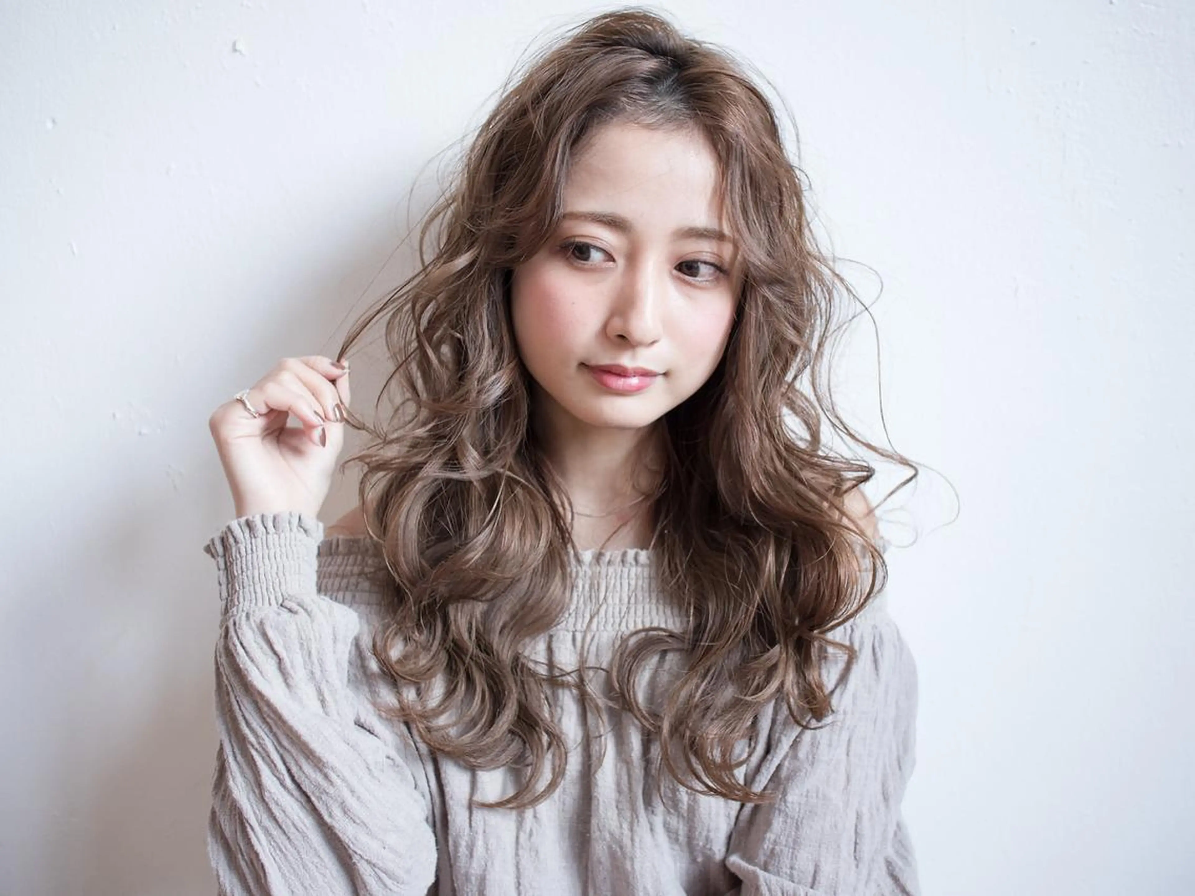 ヘアアレンジ ネイル マツエク・マツパ ulu beautysalon所属・アイブロウモデル募集 Yukiの眉毛・アイブロウイメージ