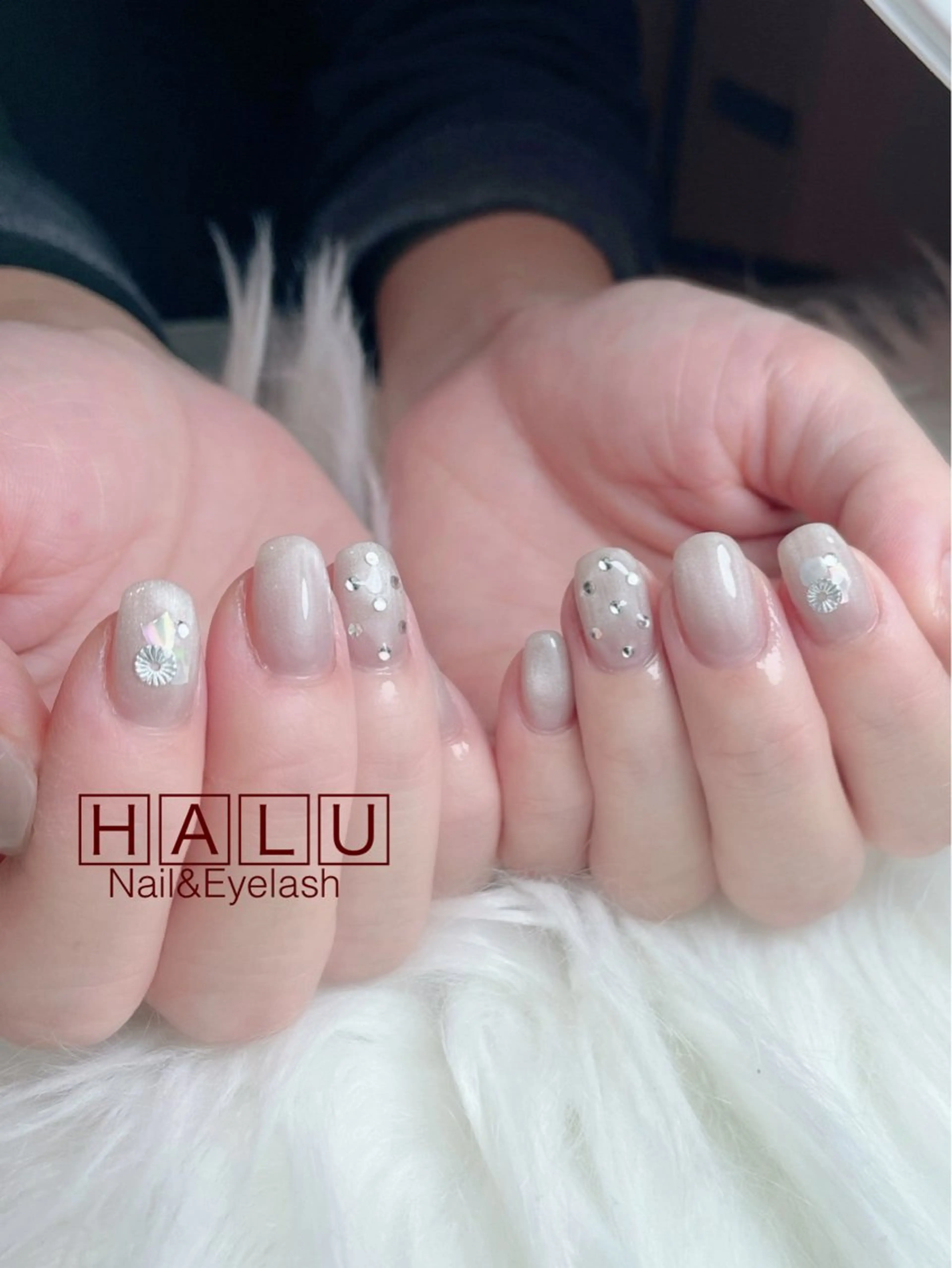 ネイル キラキラネイル HALU ハルのネイルデザイン