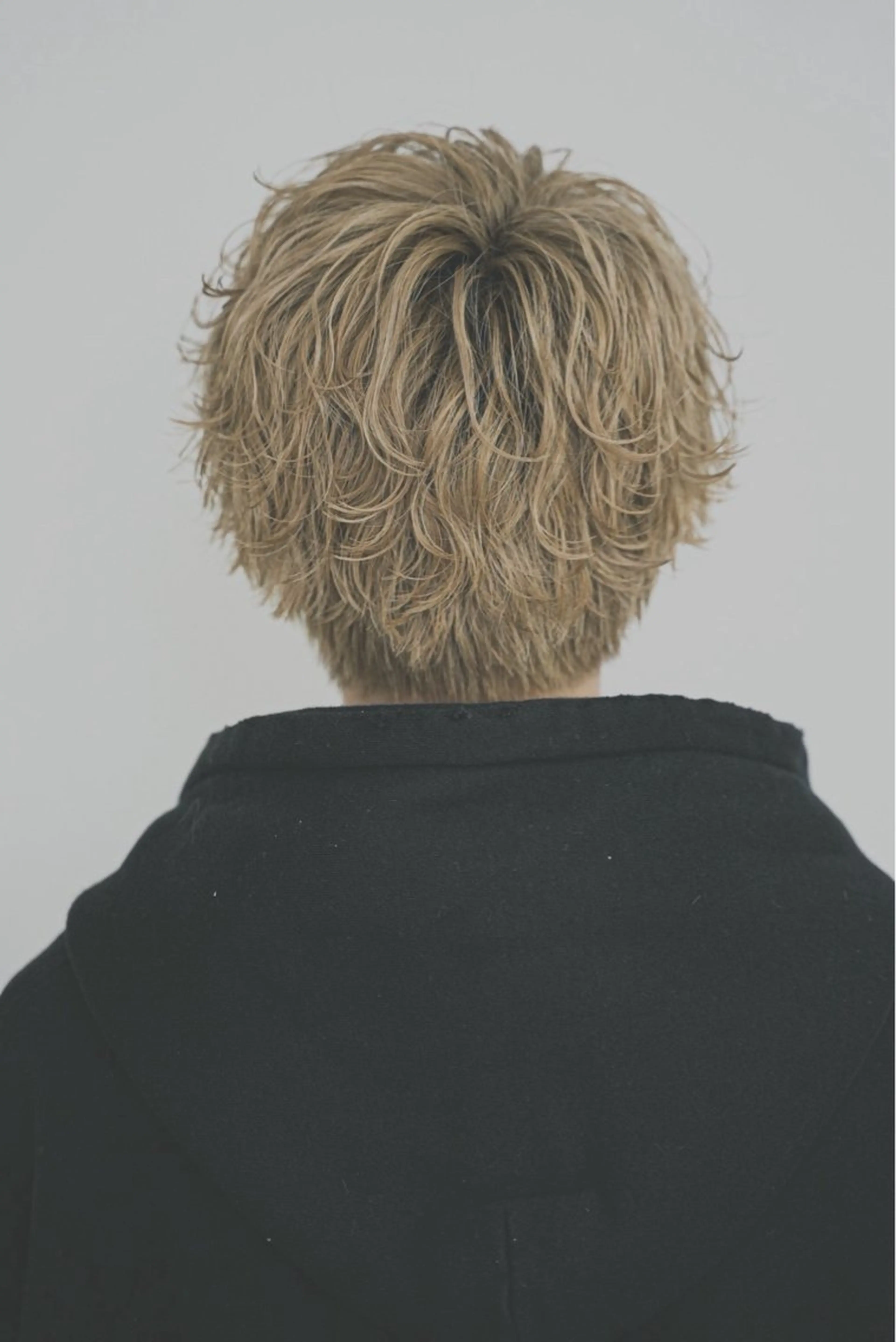 ショート パーマ メンズ マッシュ メンズパーマ 刈り上げ 波巻きパーマ スパイラルパーマ AROH  men's cut&men's perm 船橋店所属・🧊メンズ特化🧊 高木航希のヘアスタイル