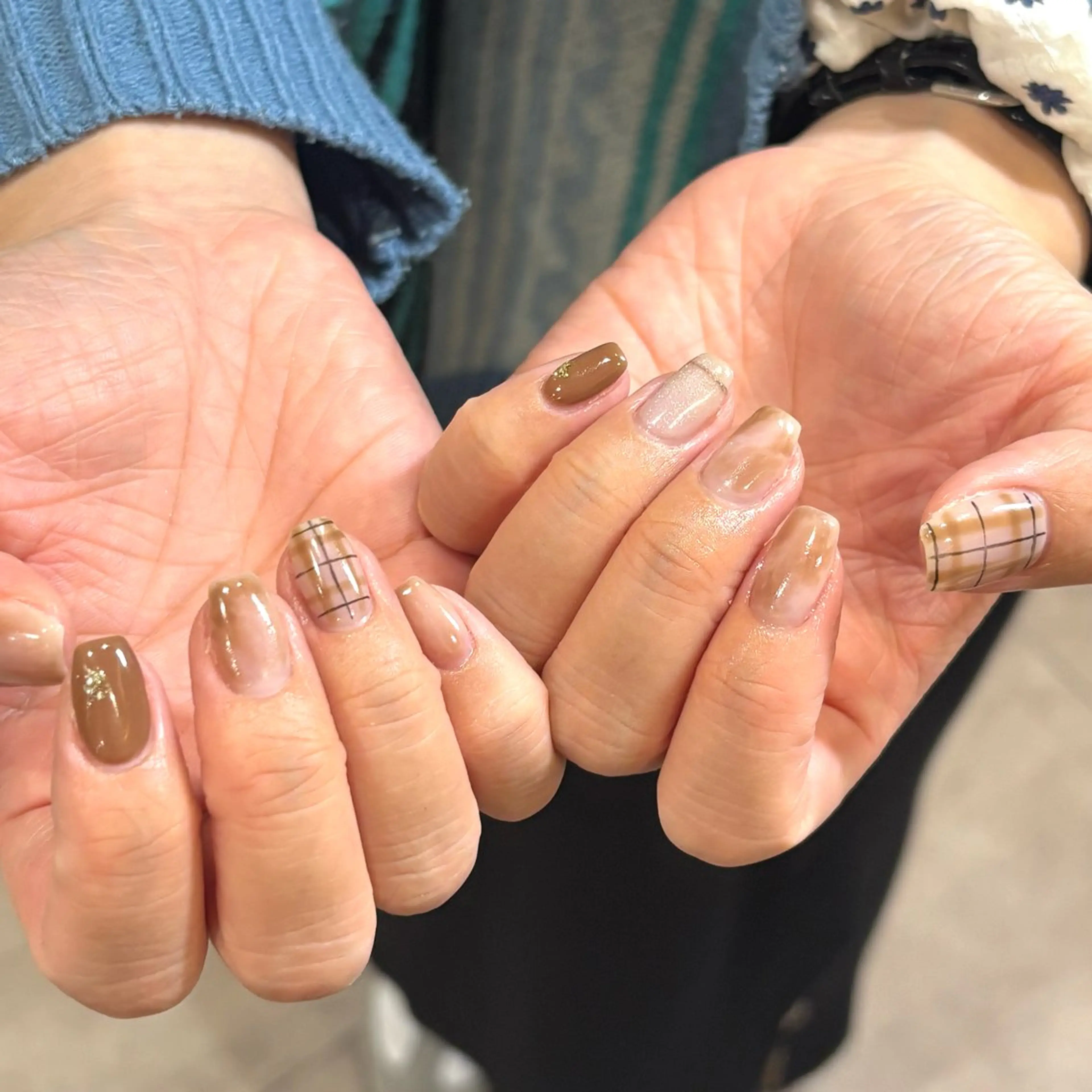 ネイル ミラーネイル ✧*。 ayanaのネイルデザイン