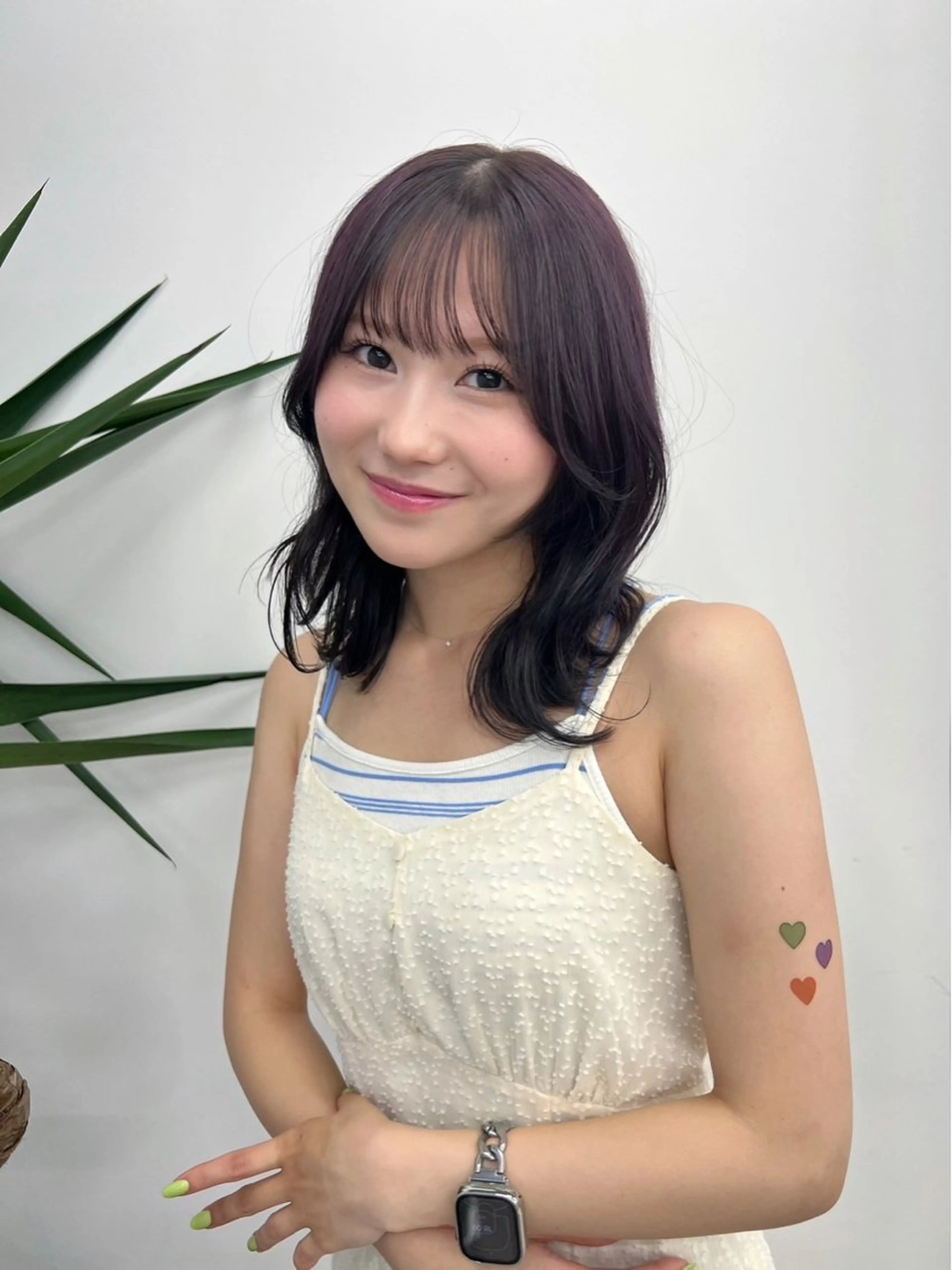 ミディアム カラー バイオレットカラー 顔まわりレイヤー レイヤーカット COAPLUS所属・透明感color特化 🪄cocoroのヘアスタイル