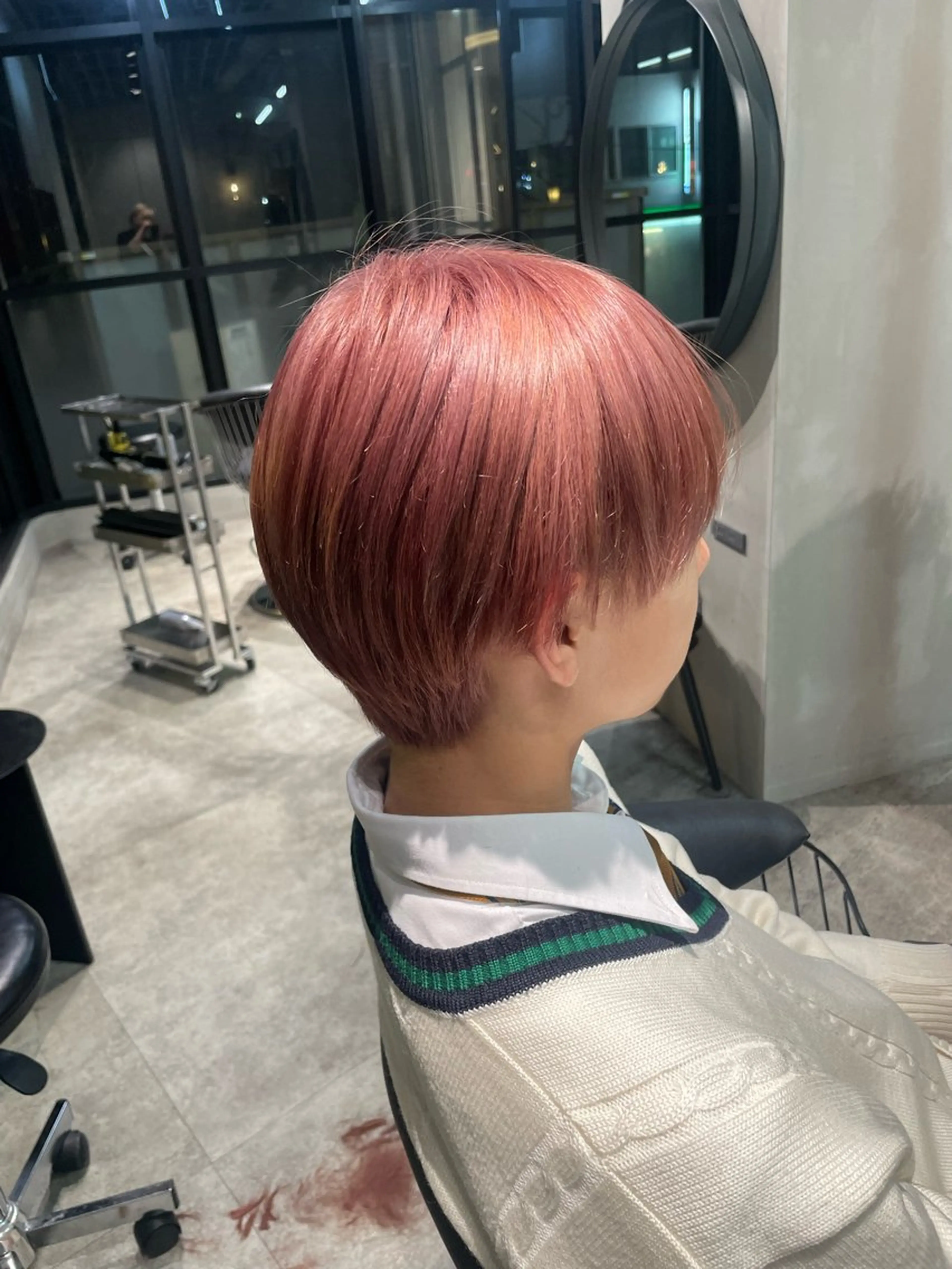 カラー メンズ カット ヘアカラー Toiro 新宿所属・新宿/新宿三丁目 yuinaのヘアスタイル