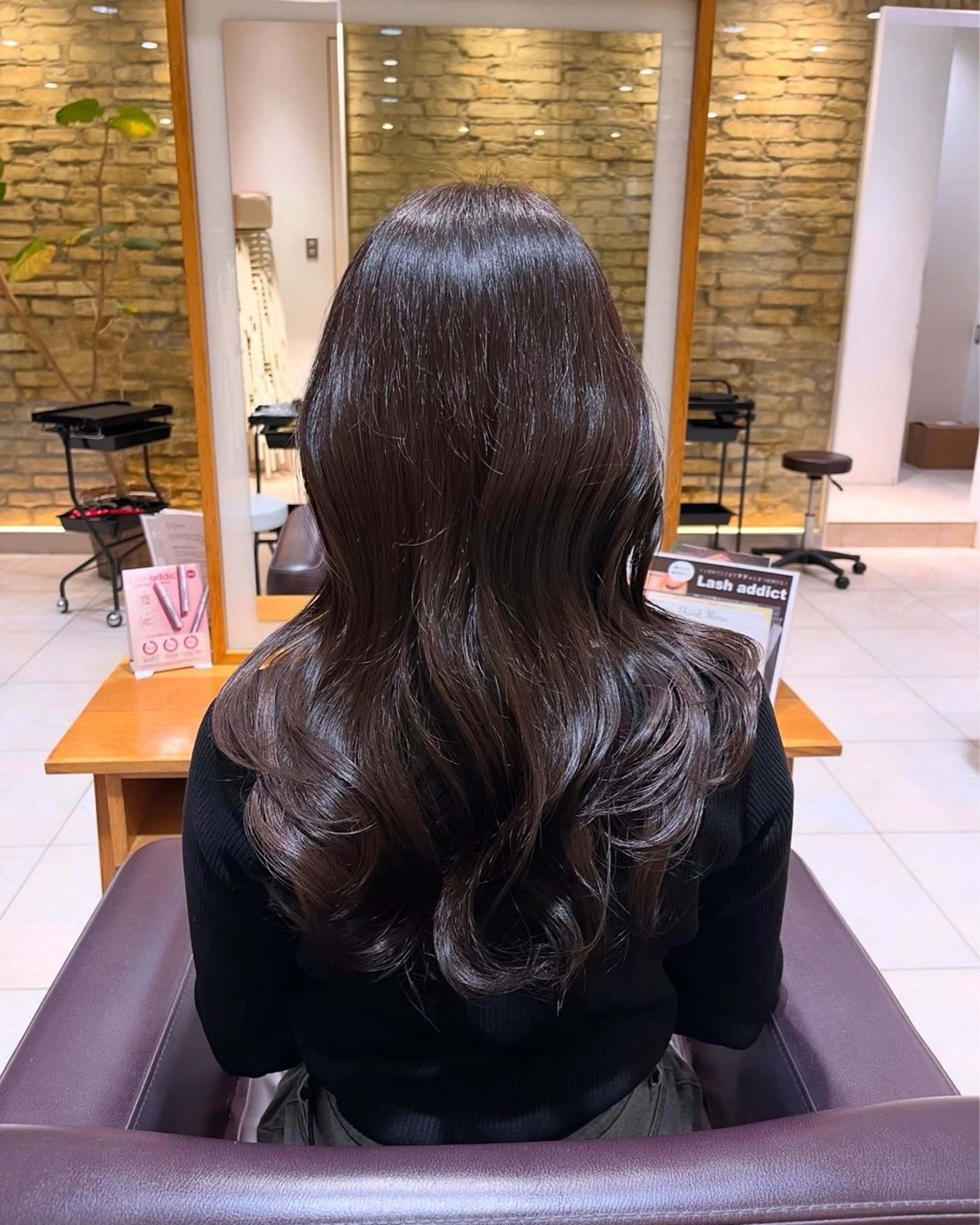 ロング hair make BEHIVE ichibancho AVEDA所属・渡邉  日向子 ・レイヤー、縮毛矯正のヘアスタイル