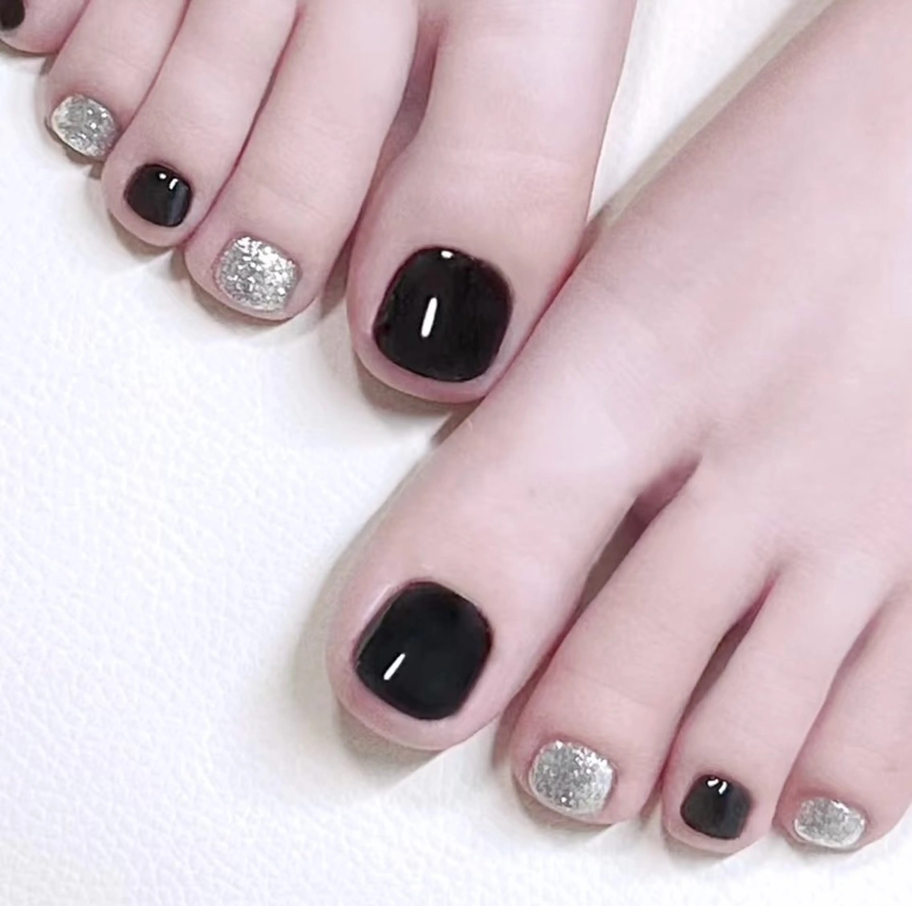 ネイル 高木 維麗絲のネイルデザイン