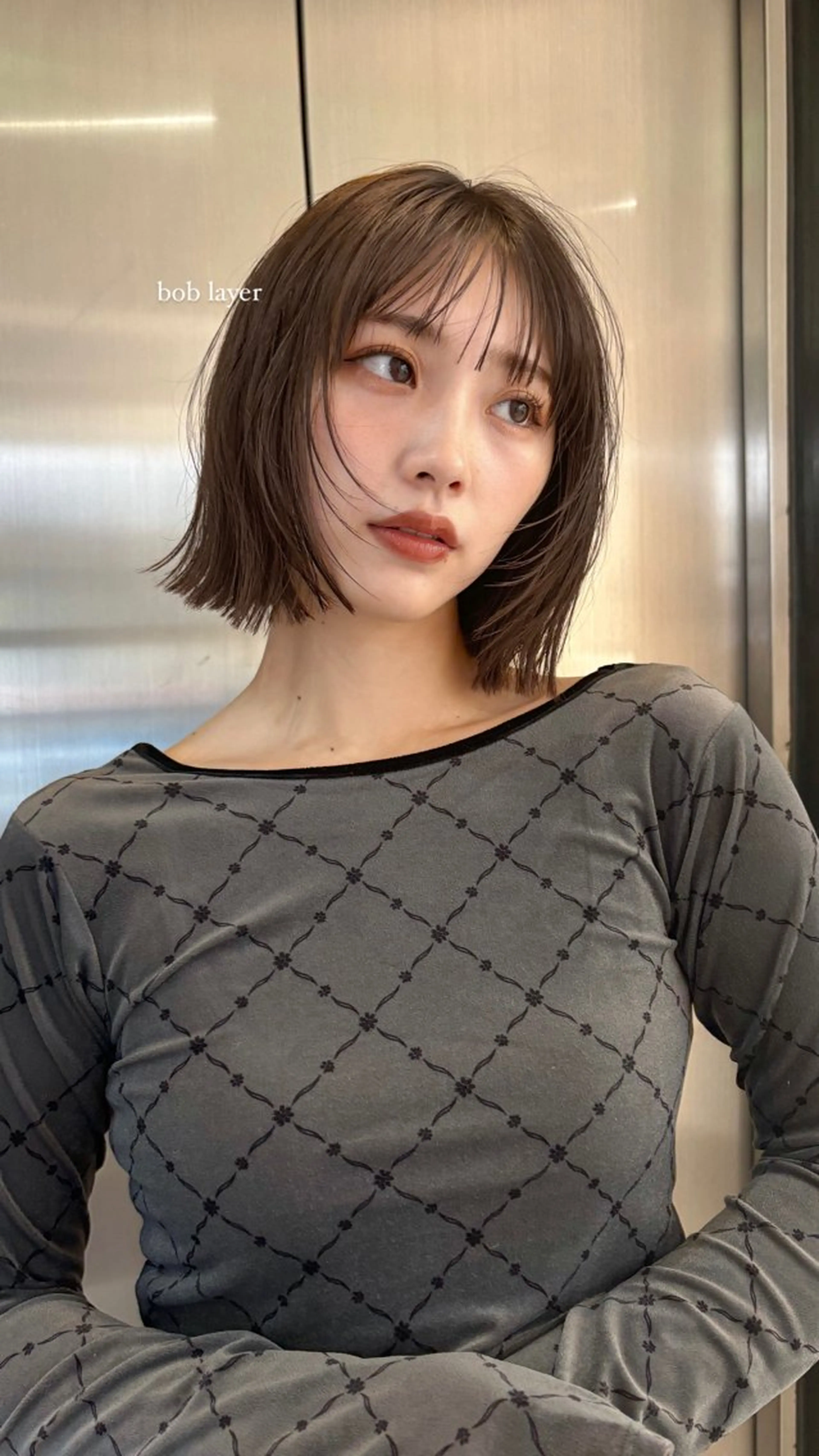 ショート カラー 脇野 茉優のヘアスタイル