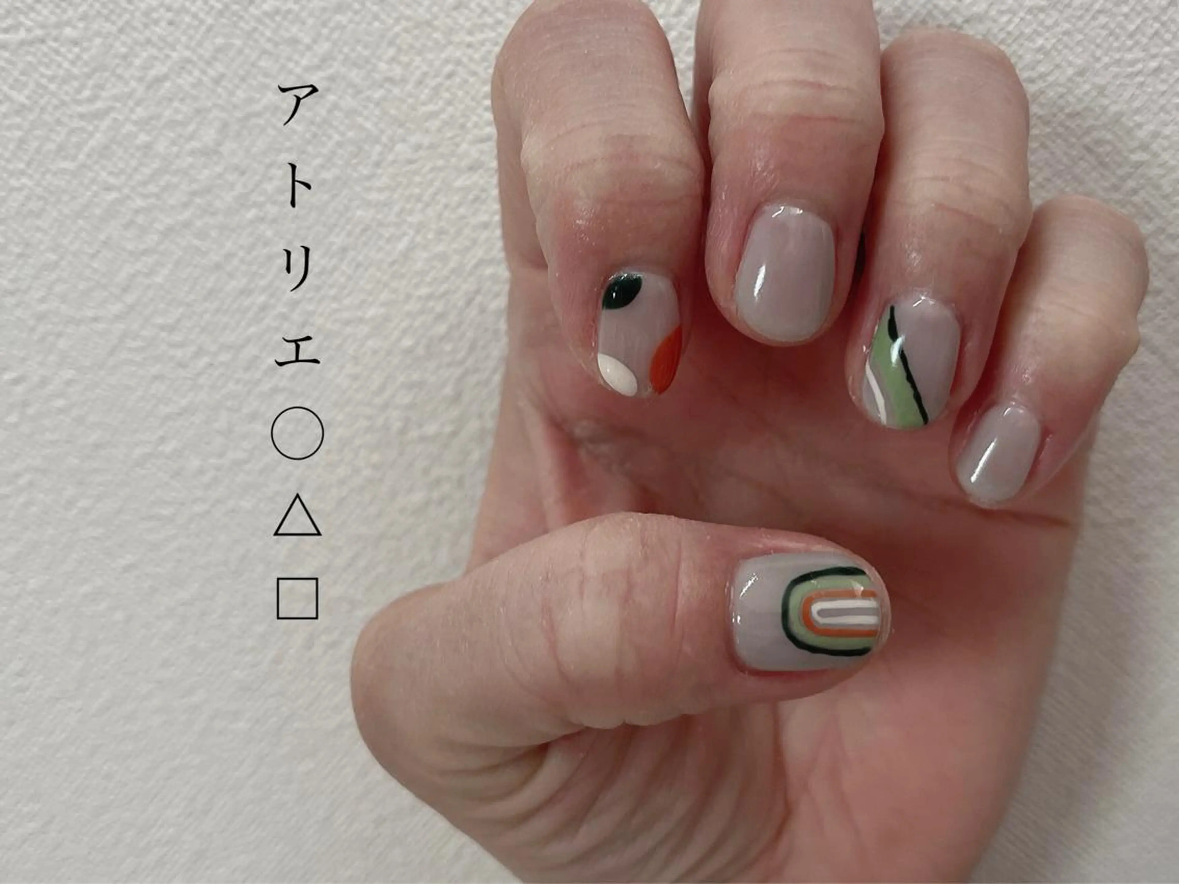 ネイル ハンドネイル アトリエ ○△□のネイルデザイン