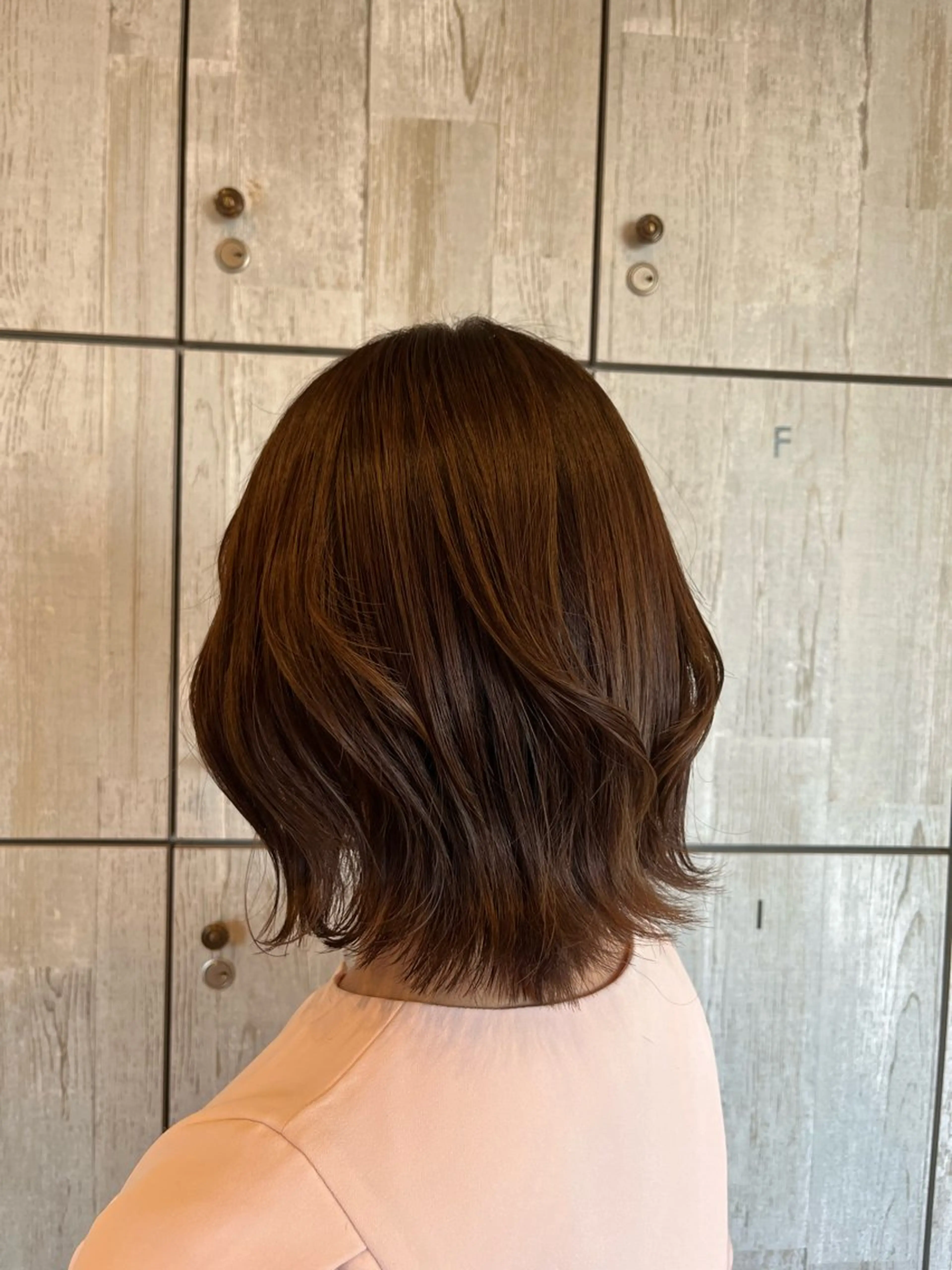 ショート カラー ベージュカラー オリーブベージュ 顔まわり/オフィス カラー/青栁優🔆のヘアスタイル