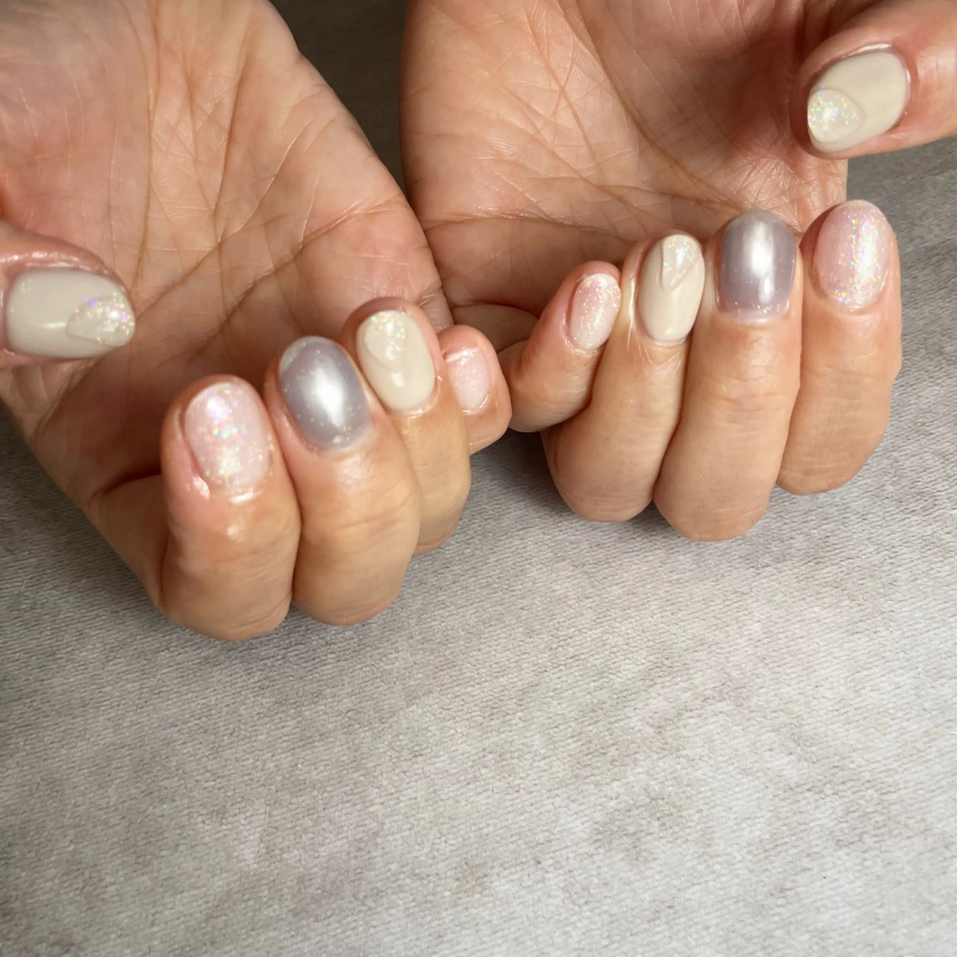 ネイル オーロラネイル ブルー ラメ(グリッター) マグネットネイル 冬ネイル ハンドネイル K Harukaのネイルデザイン