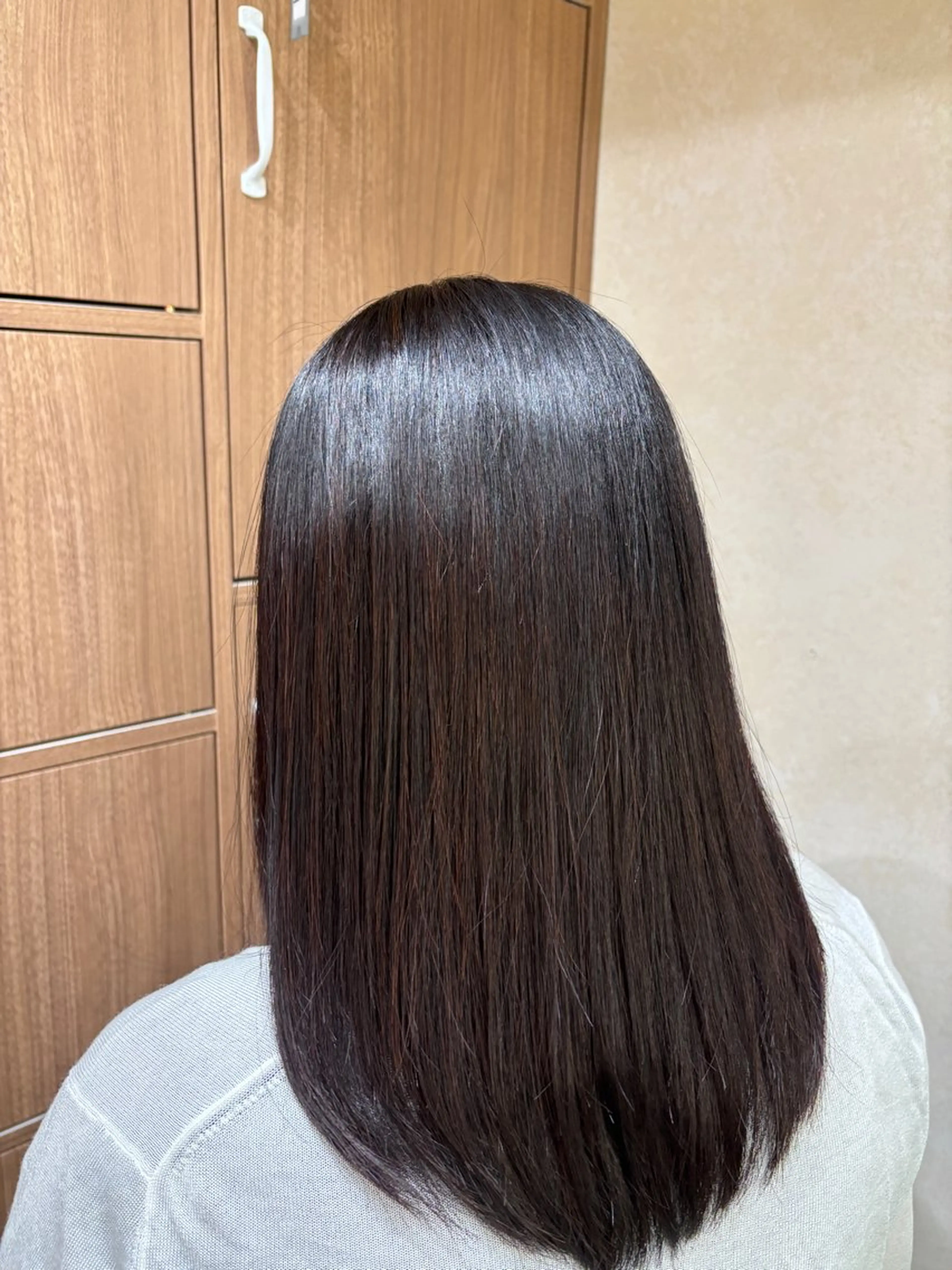 セミロング カット ヘアカラー トリートメント ヘアメイクニューヨーク根津店所属・リニューアルオープン ☆根津店齋藤のヘアスタイル