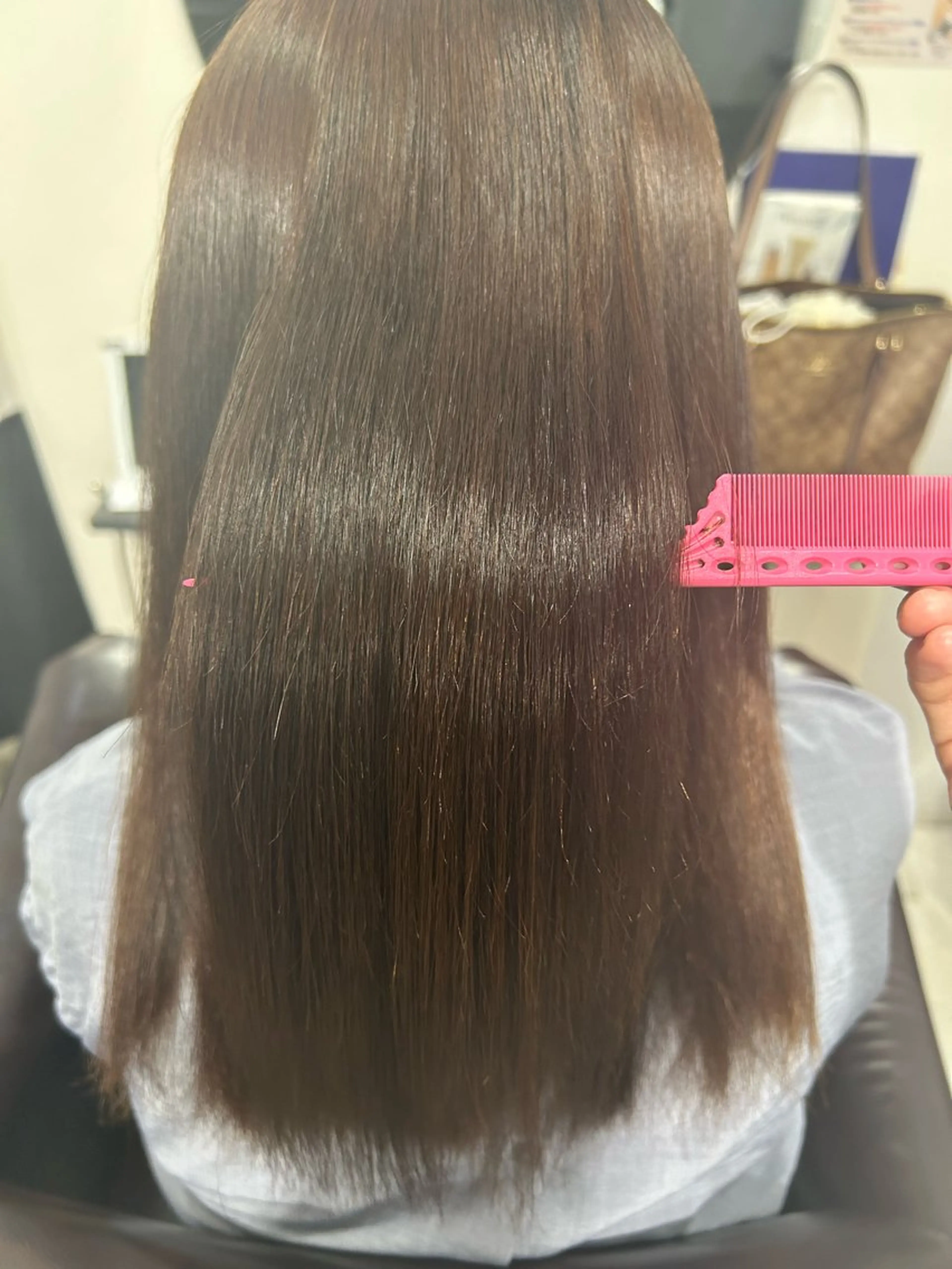 セミロング narvis なゆのヘアスタイル