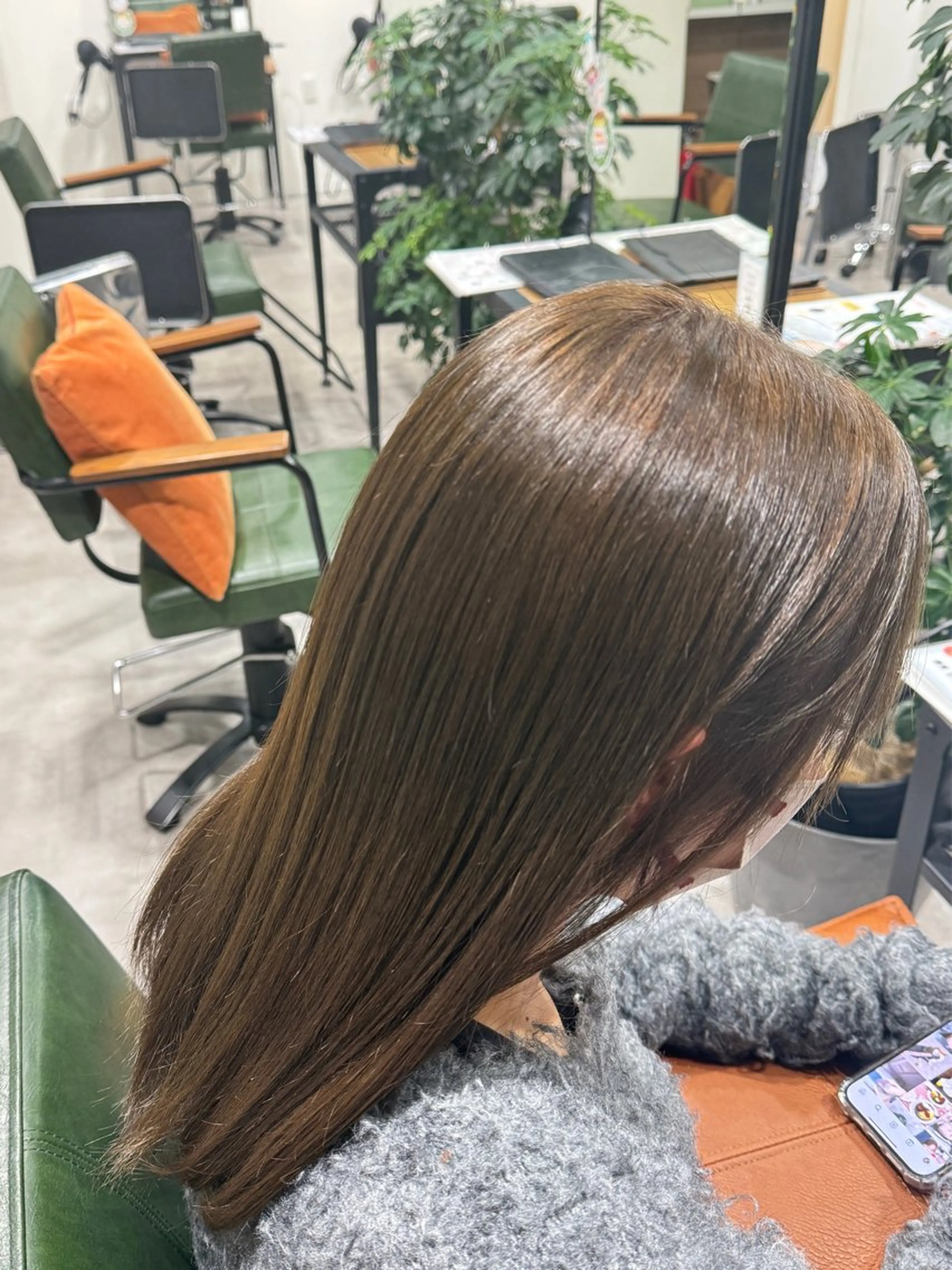 セミロング オリーブ🫒レイヤー /平尾/りの‎🤍のヘアスタイル