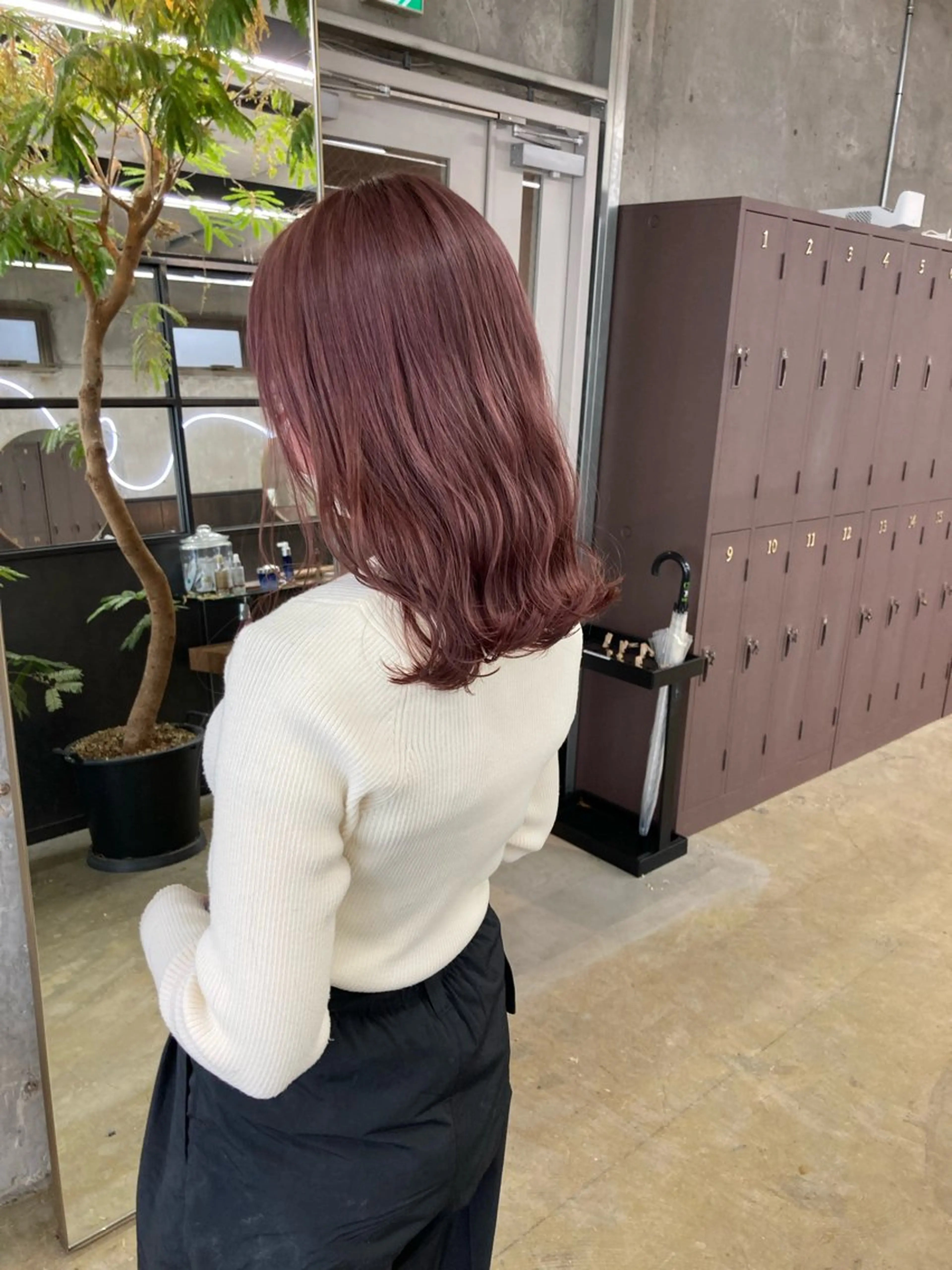 セミロング カラー ベージュカラー 透明感カラー ピンクカラー ピンクベージュ 小木曽智美 /ボブ/ショートのヘアスタイル