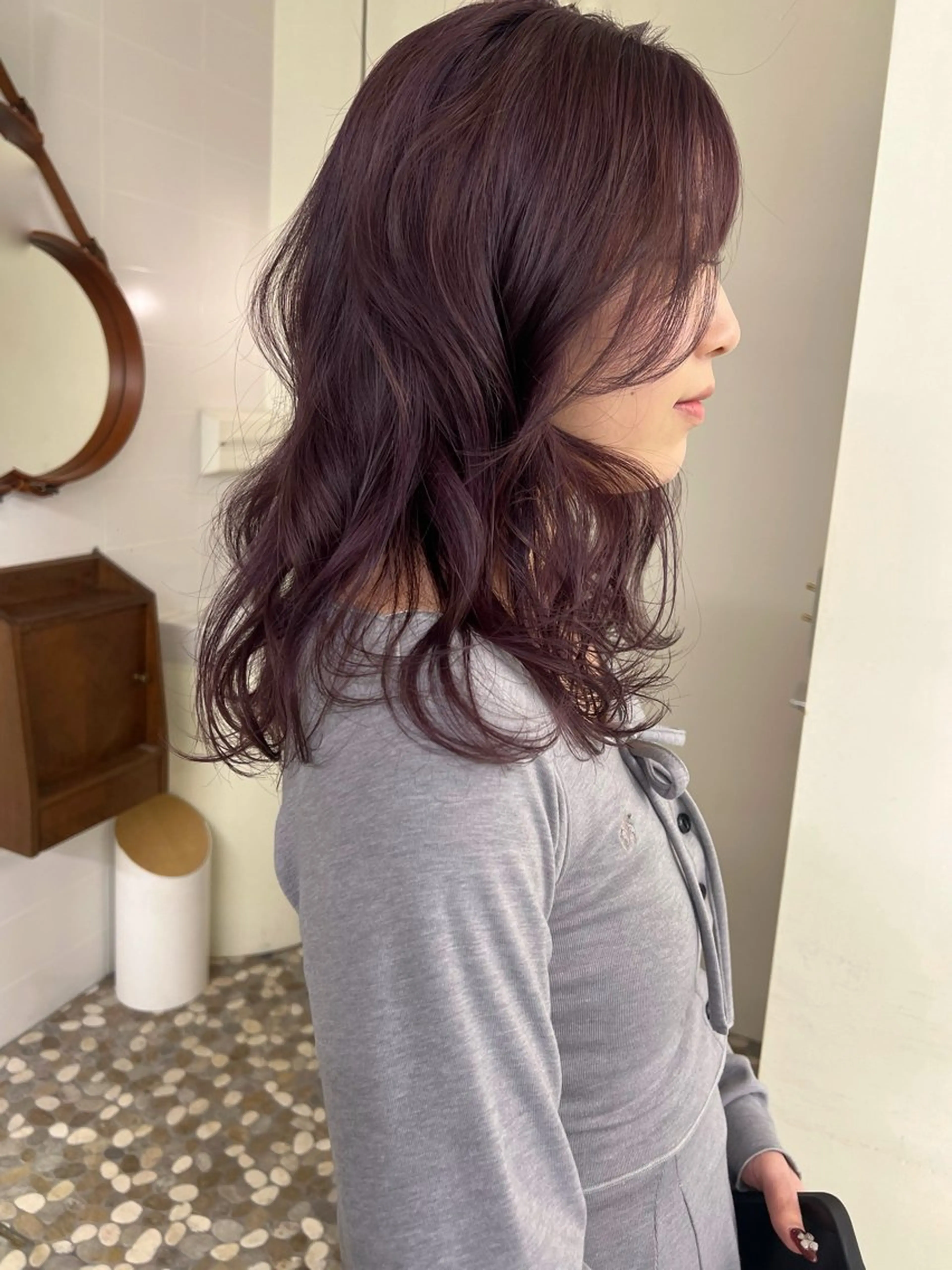 セミロング カラー 小林 美咲のヘアスタイル