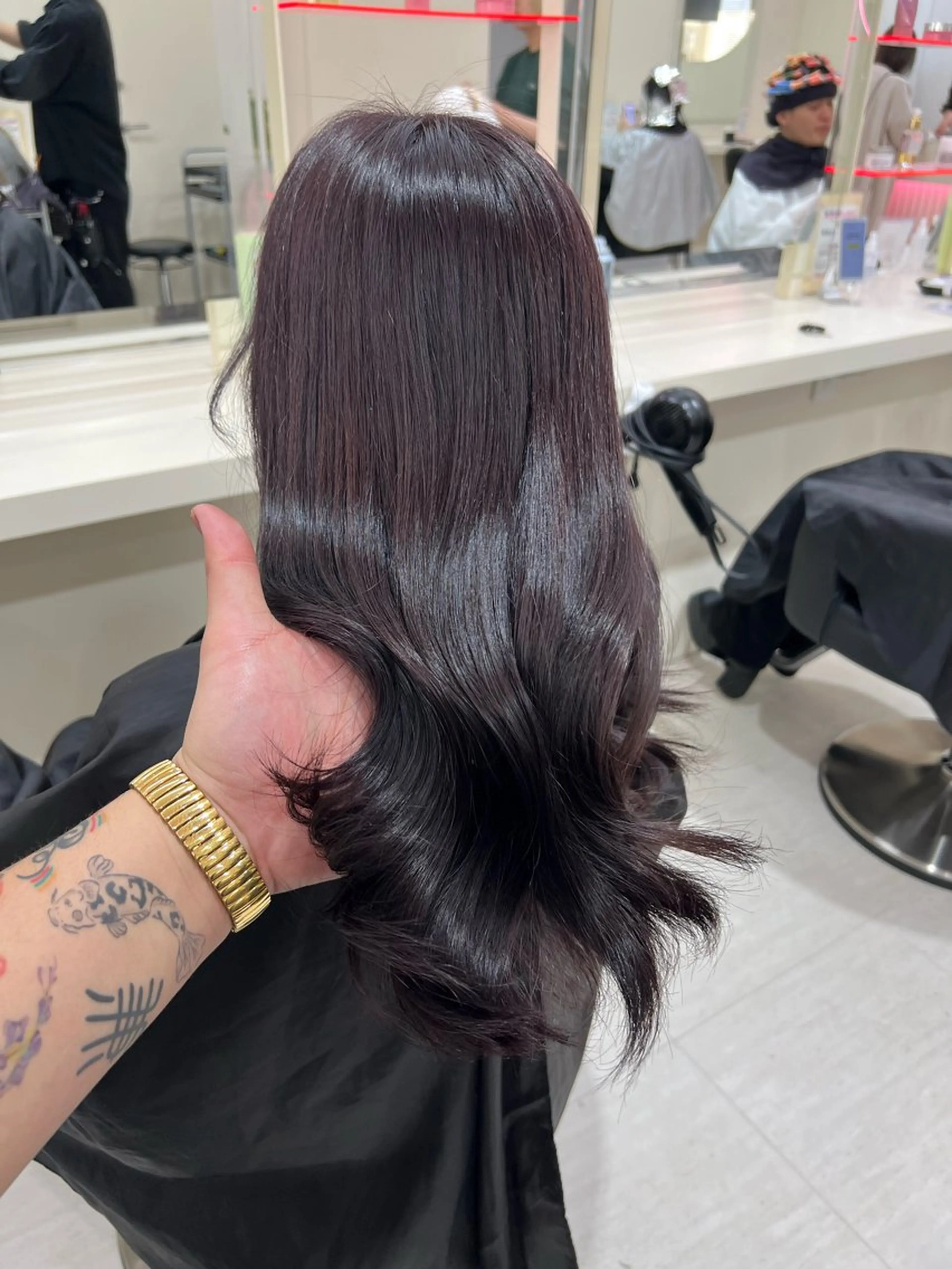 セミロング カラー ヘアアレンジ ✨池袋で1番キレイな ボブ✂️ケンボーのヘアスタイル