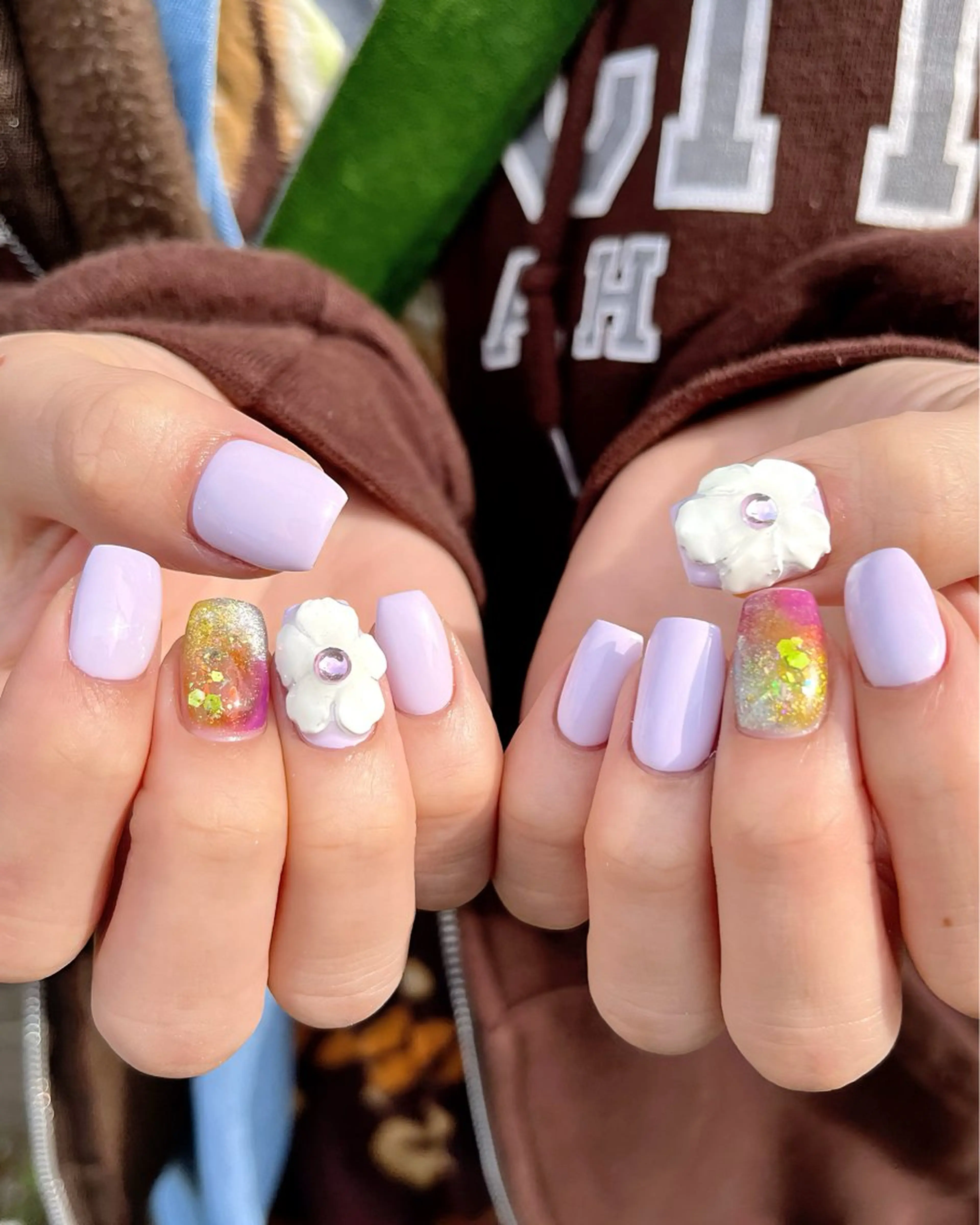 ネイル グラデーション ハート ホログラムネイル ニュアンスネイル 春ネイル ハンドネイル 🫧OPELIA NAIL渋谷🫧のネイルデザイン