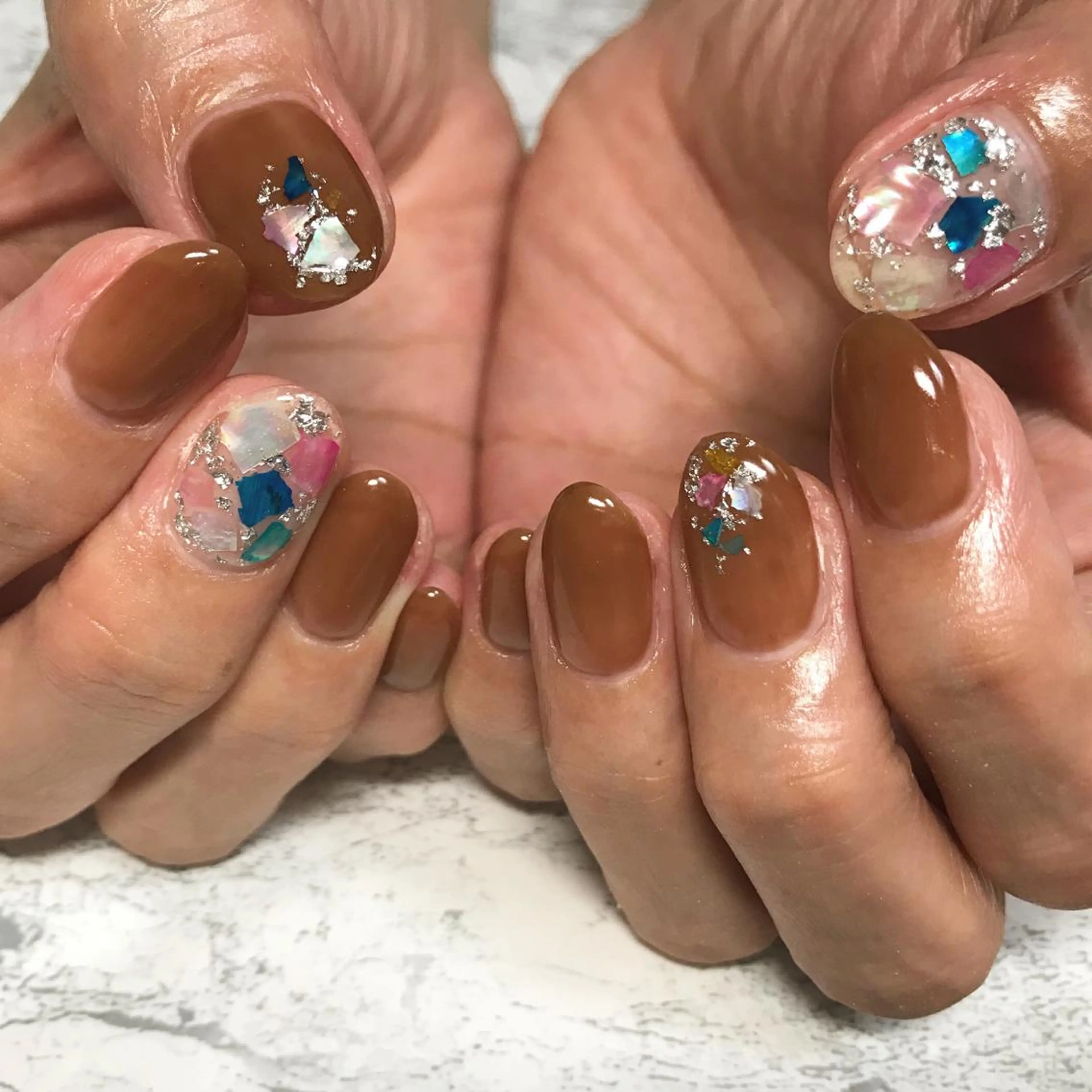 ネイル ブラウン フットネイル ニュアンスネイル シンプルネイル 春ネイル ネイル フフラ所属・nail fufla ♡yamane♡のネイルデザイン
