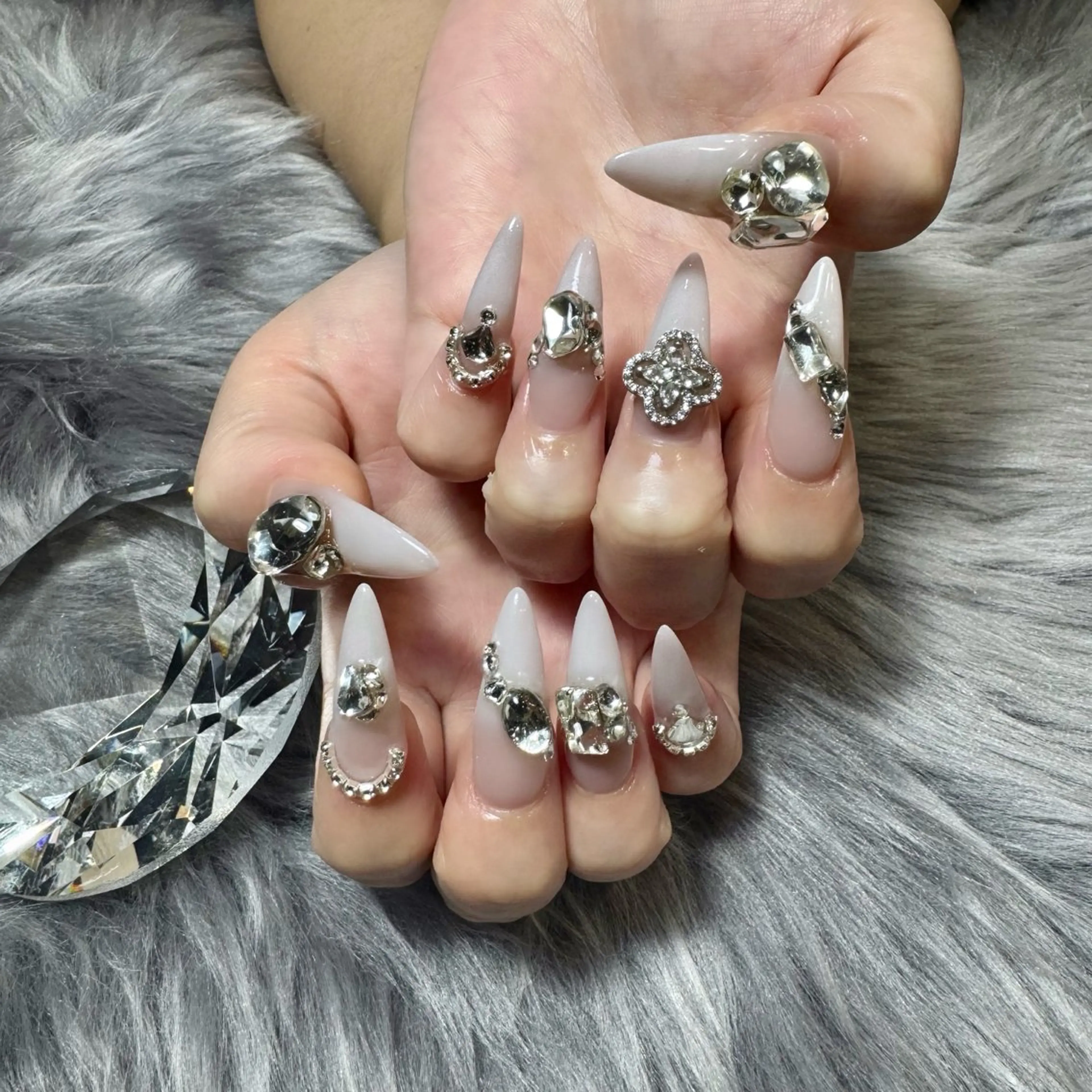 ネイル ハンドネイル ドリスネイルサロン所属・Doris Nail Salonのネイルデザイン