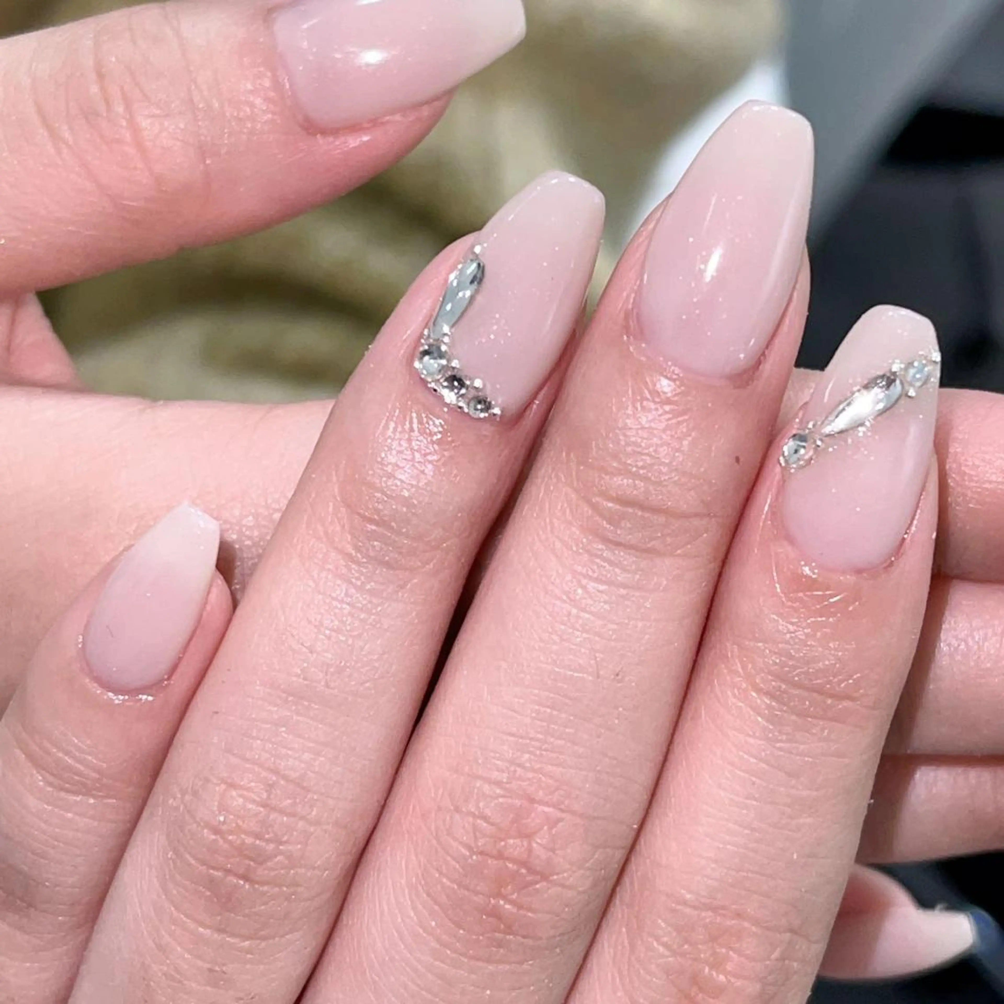 ネイル Queens 榊 まおのネイルデザイン