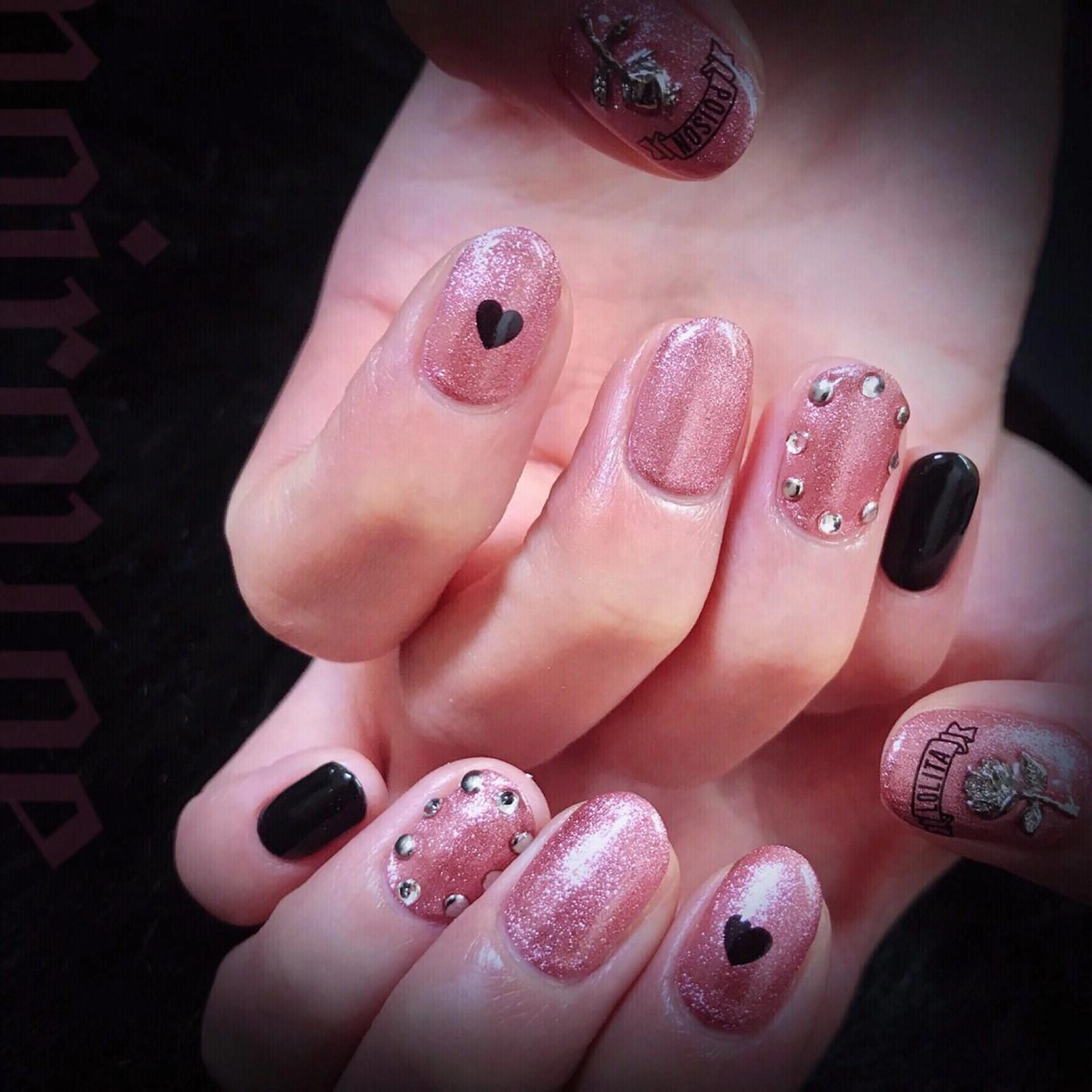 ネイル NOIROUGE所属・NOI ROUGEのネイルデザイン