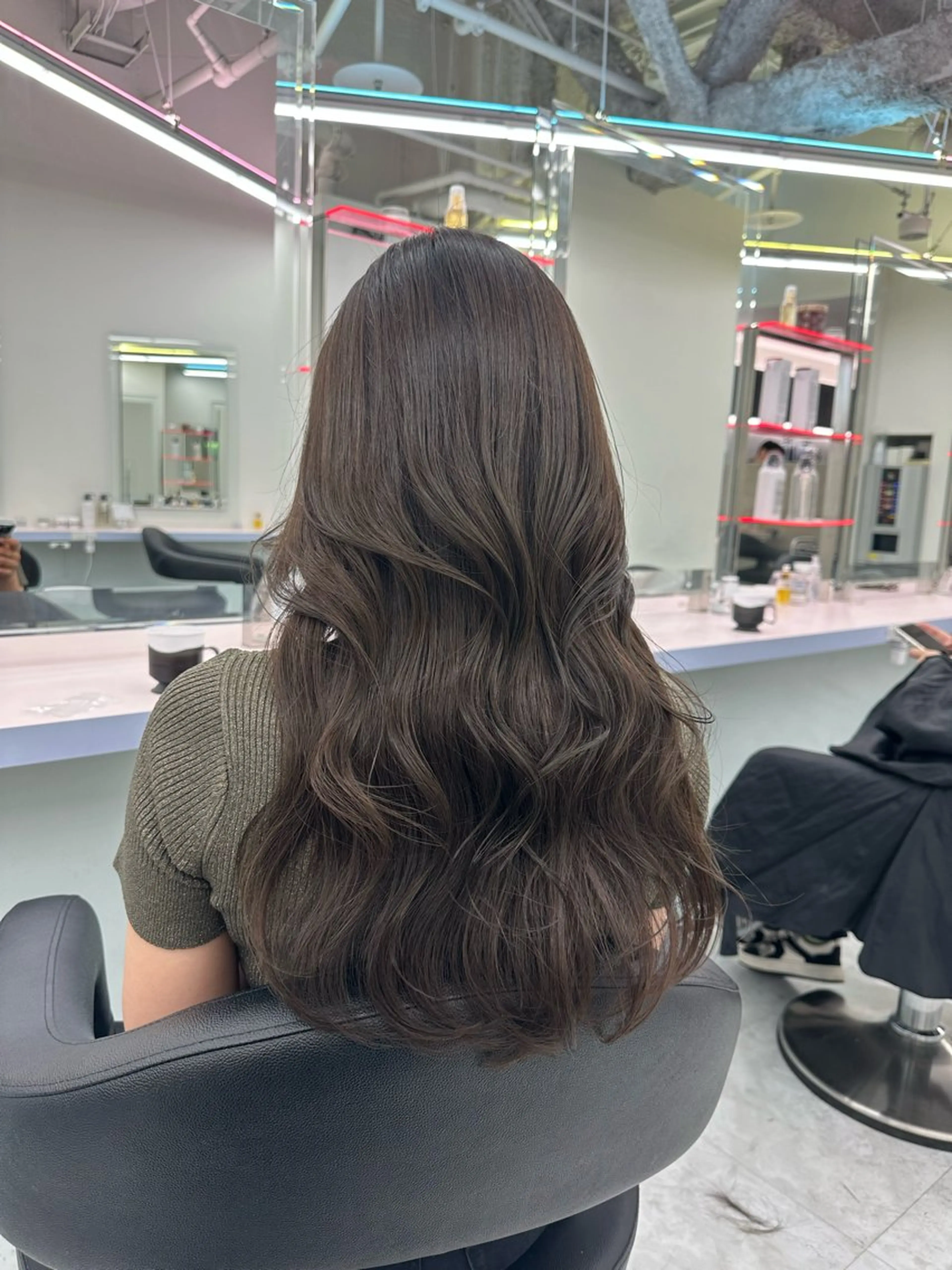 ロング カラー ヘアアレンジ メンズ カット ヘアカラー トリートメント ヘッドスパ ヘアセット 🌈トレンドヘア 🌈WATARU🌈のヘアスタイル