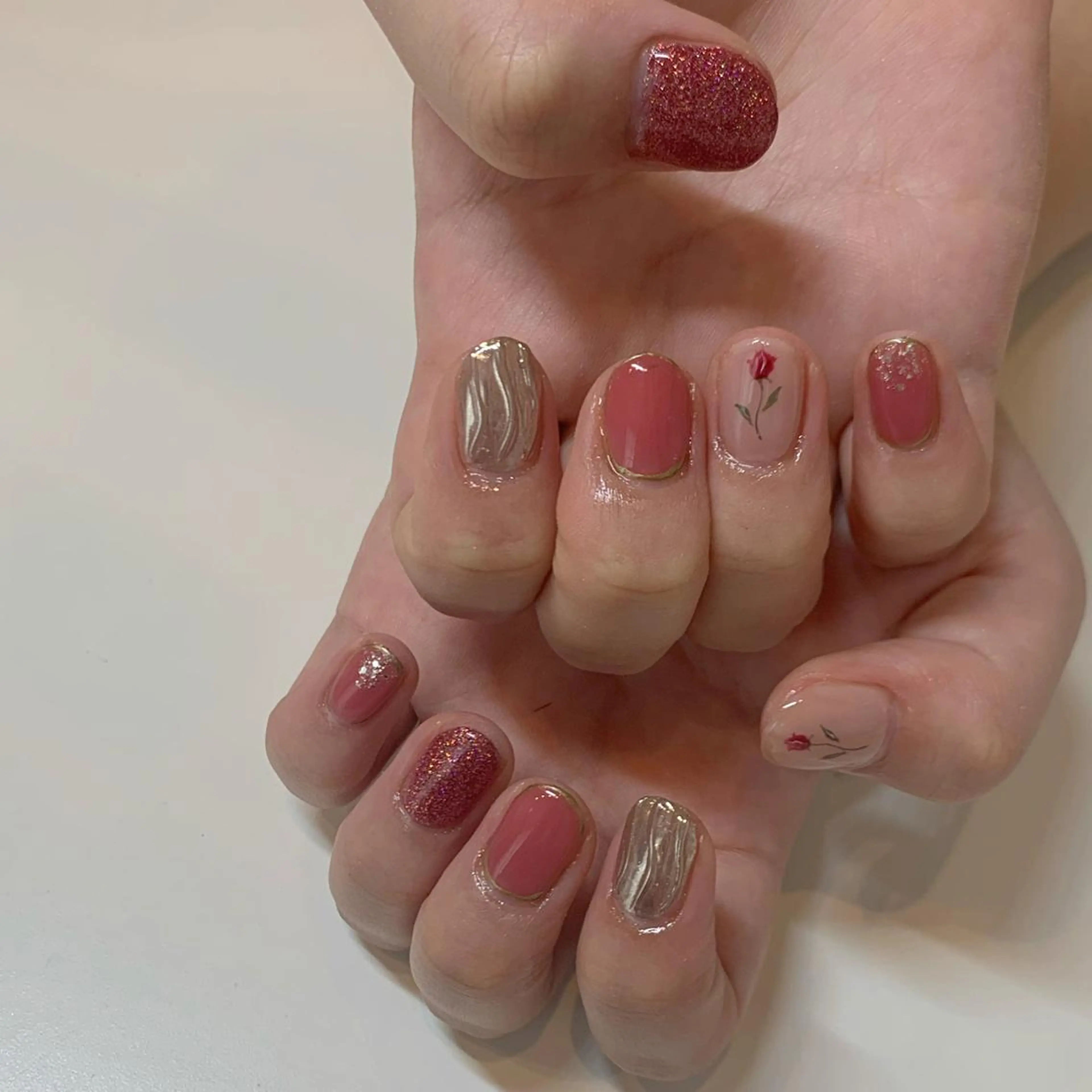 ネイル ヤマダ サクラのヘアスタイル