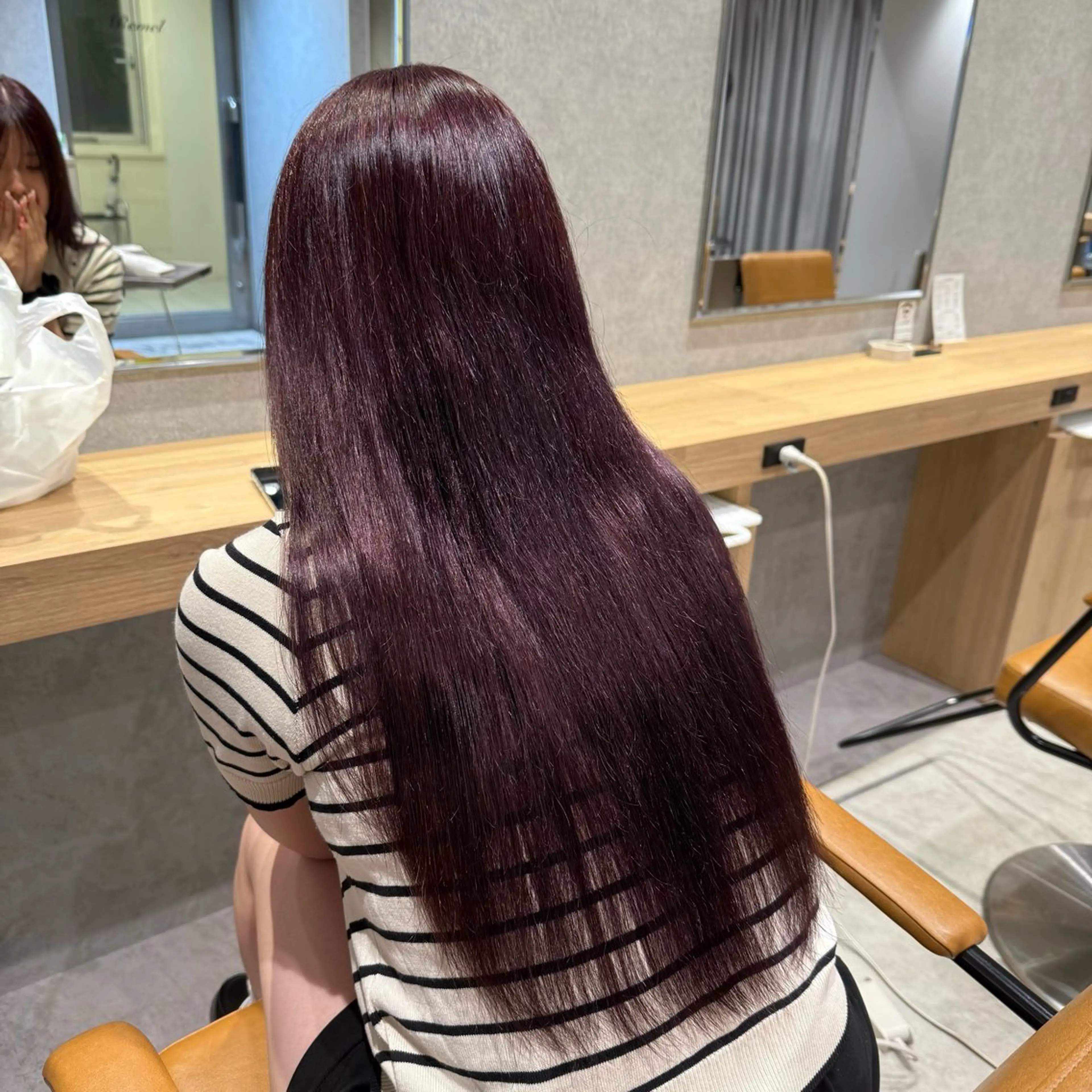 ロング カラー ヘアカラー 青木 あいかのヘアスタイル