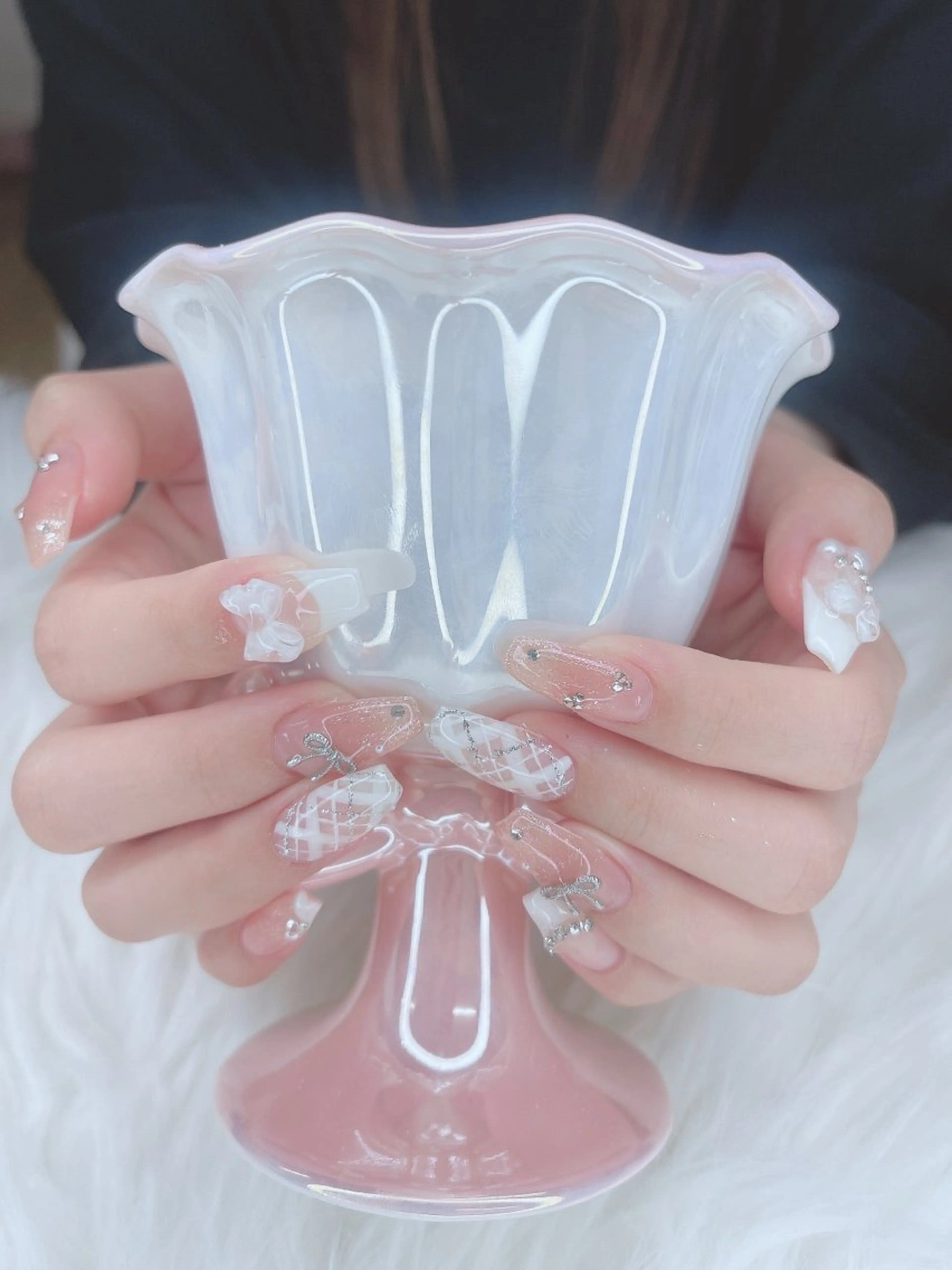 ネイル ハヤシ ミカのネイルデザイン