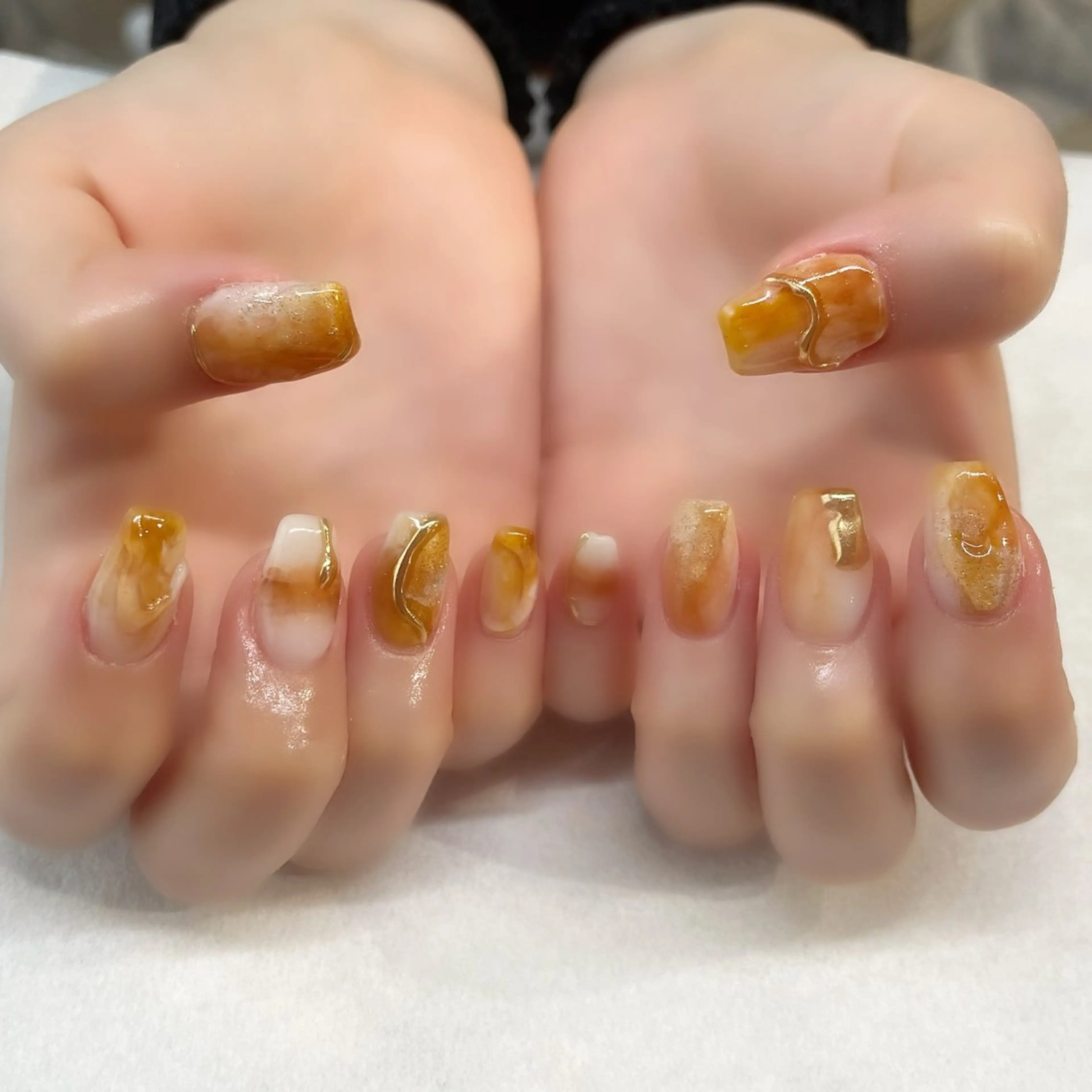 ネイル ハンドネイル 💎🐰 saki. m 🐰💎のネイルデザイン