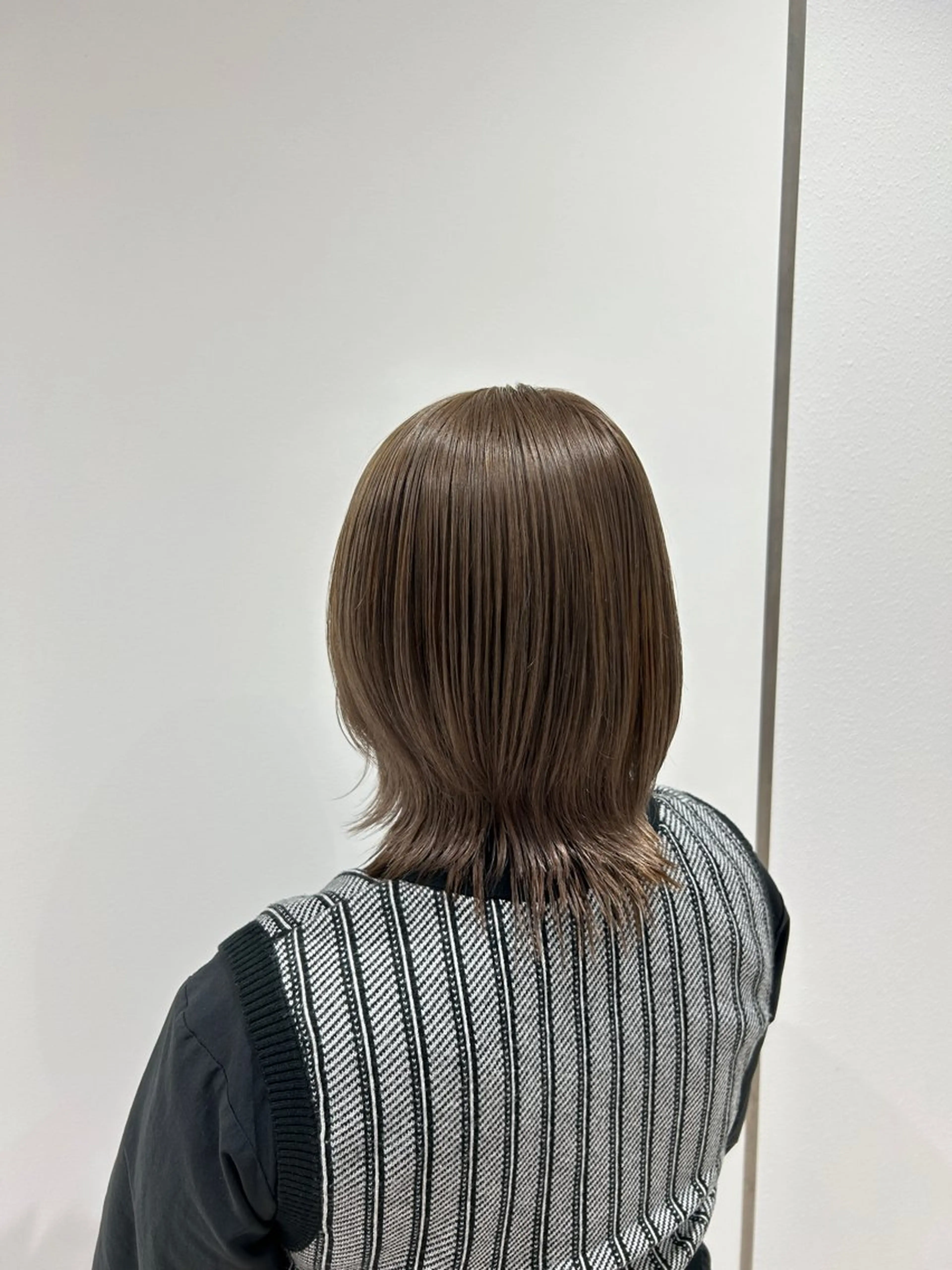 セミロング カラー ベージュカラー ダブルカラー ヘアカラー トリートメント 🪻ダブルカラー /透明感カラーRioのヘアスタイル