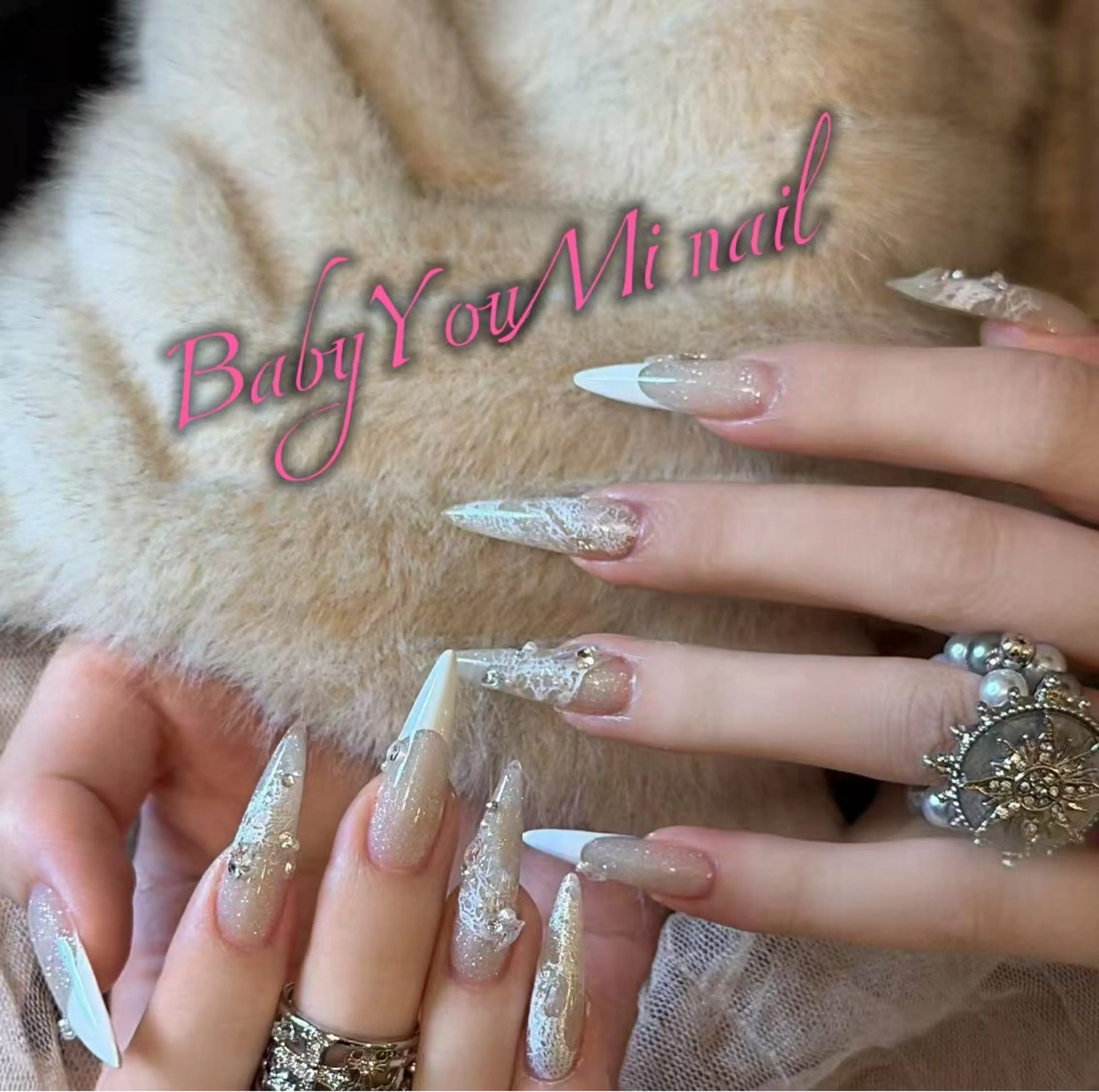 ネイル オーロラネイル 成人式 フットネイル フレンチネイル ジェルネイル ハンドネイル Oomiya 服部のネイルデザイン