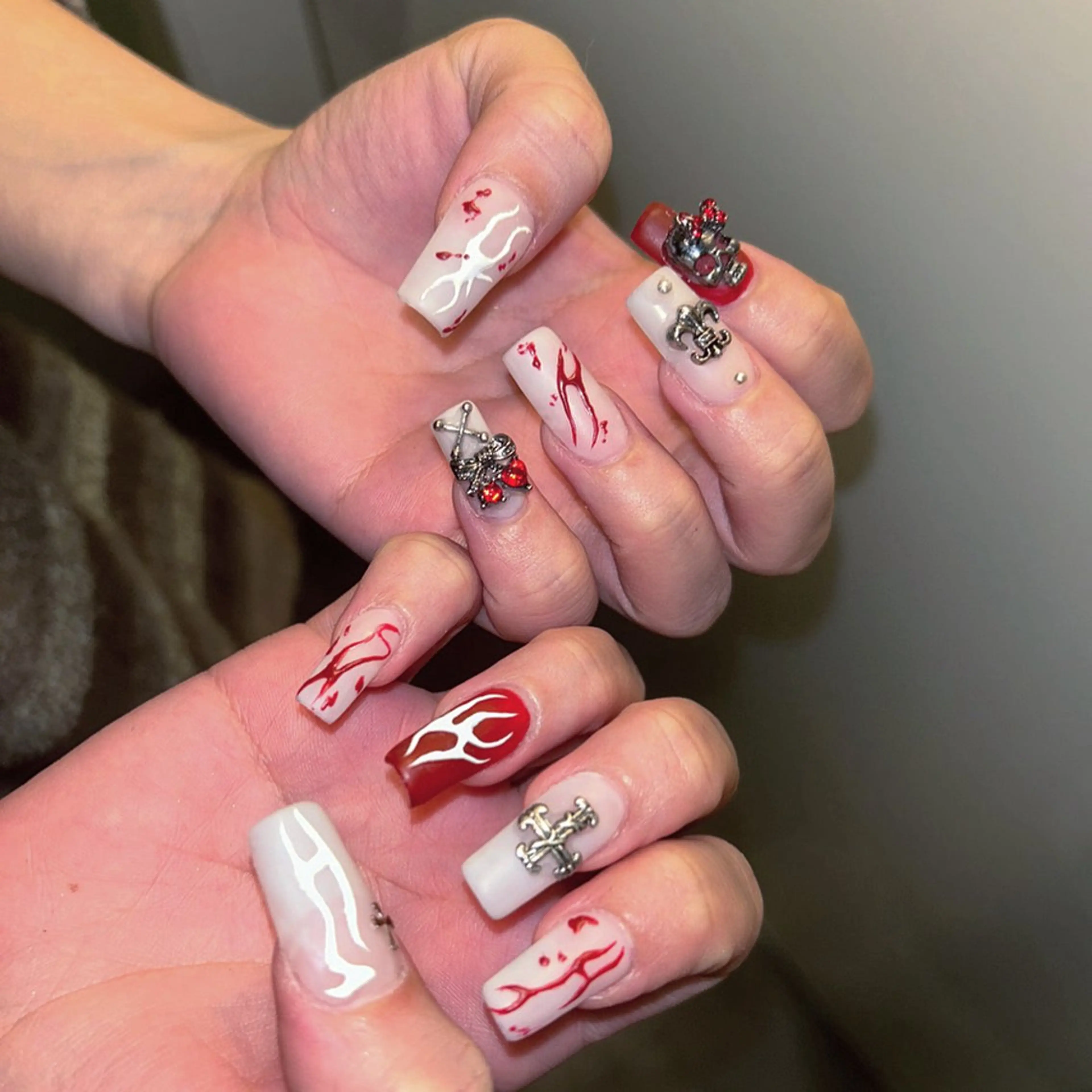 ミディアム ハンドネイル ハンドケア Re:lith所属・猫夢 にゃむのネイルデザイン