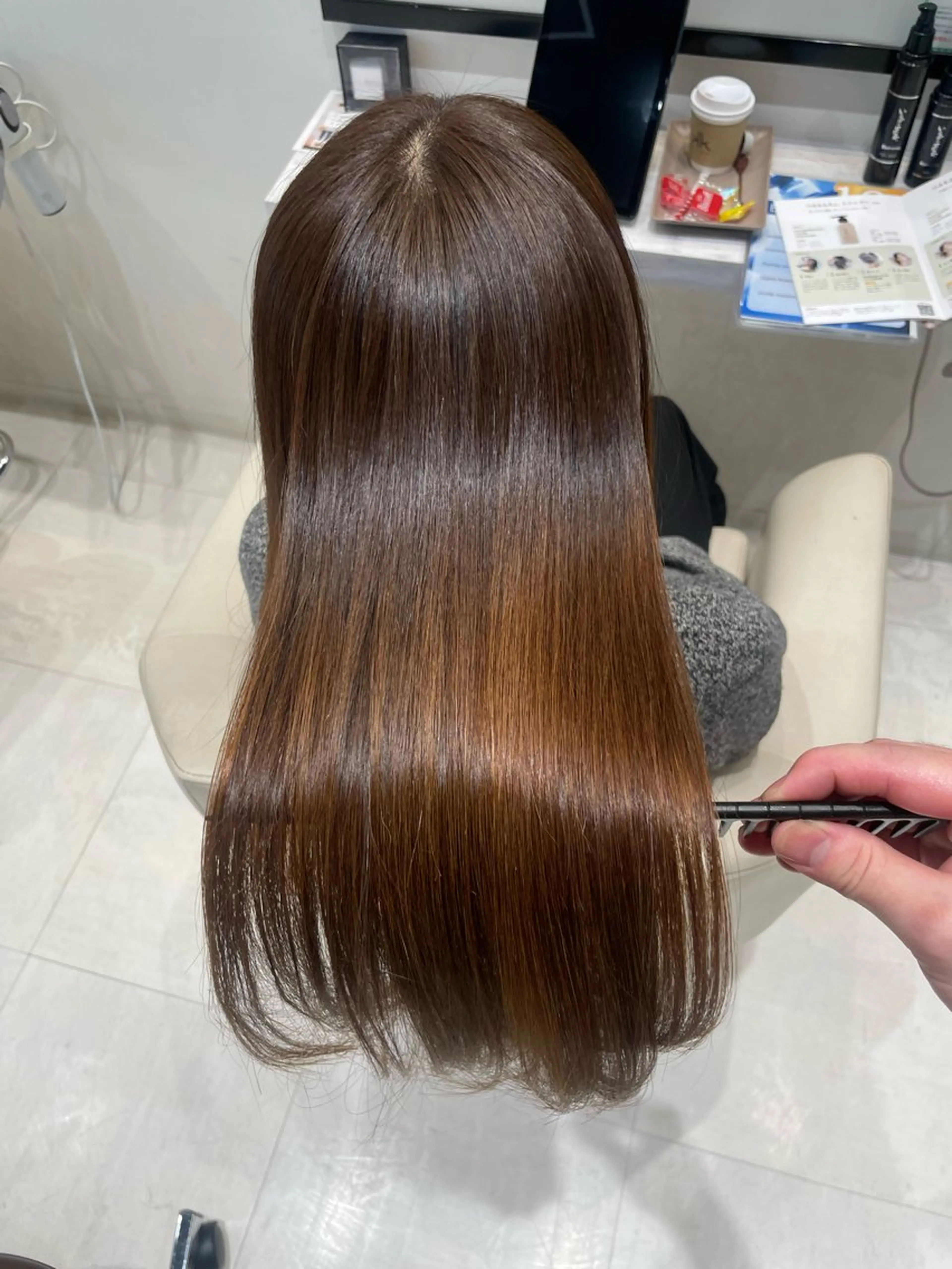 ロング パーマ 縮毛矯正 トリートメント k-twoたき✨艶感 カラー／美髪矯正のヘアスタイル