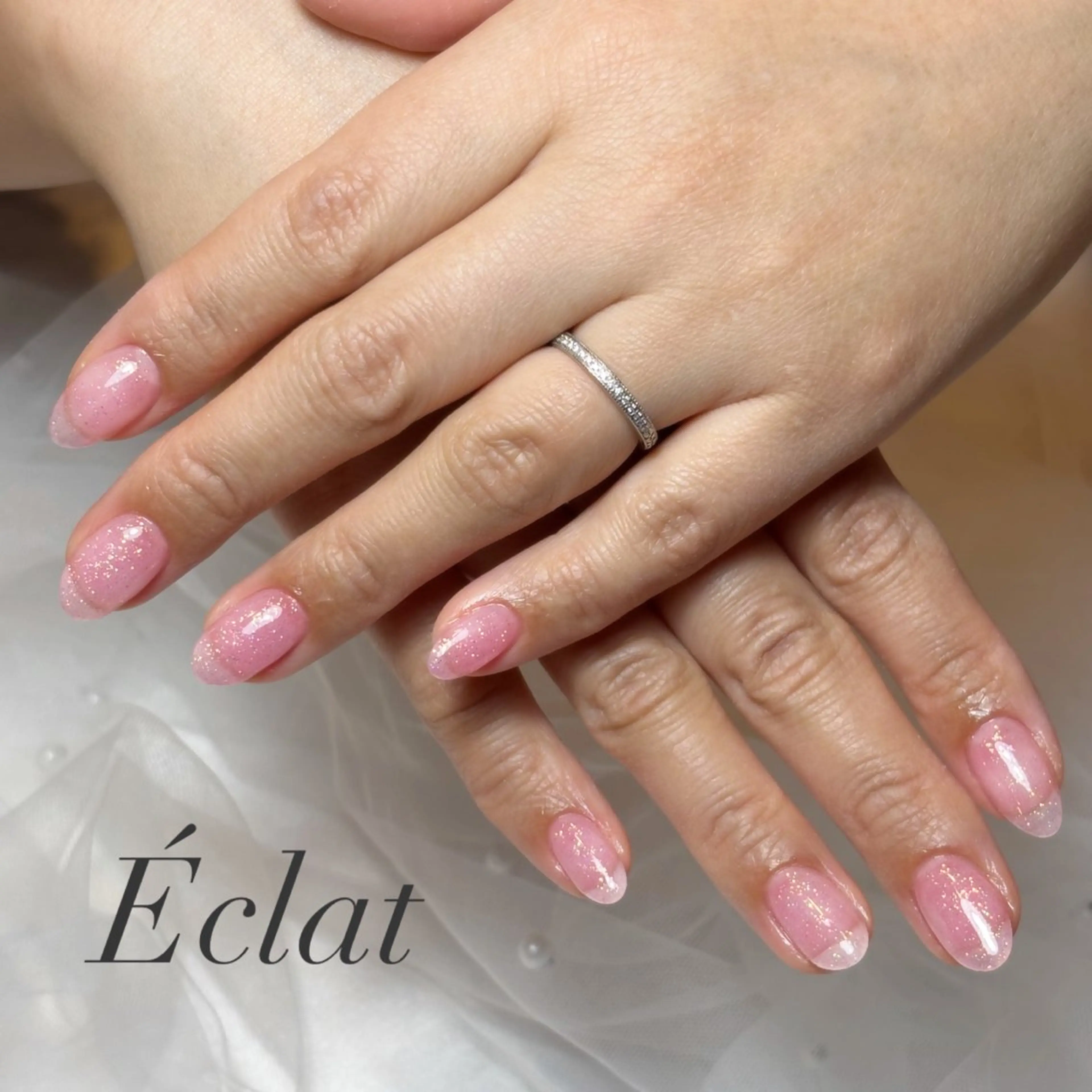 ネイル ラメ(グリッター) ワンカラーネイル 春ネイル ハンドネイル nail salon Éclatのネイルデザイン
