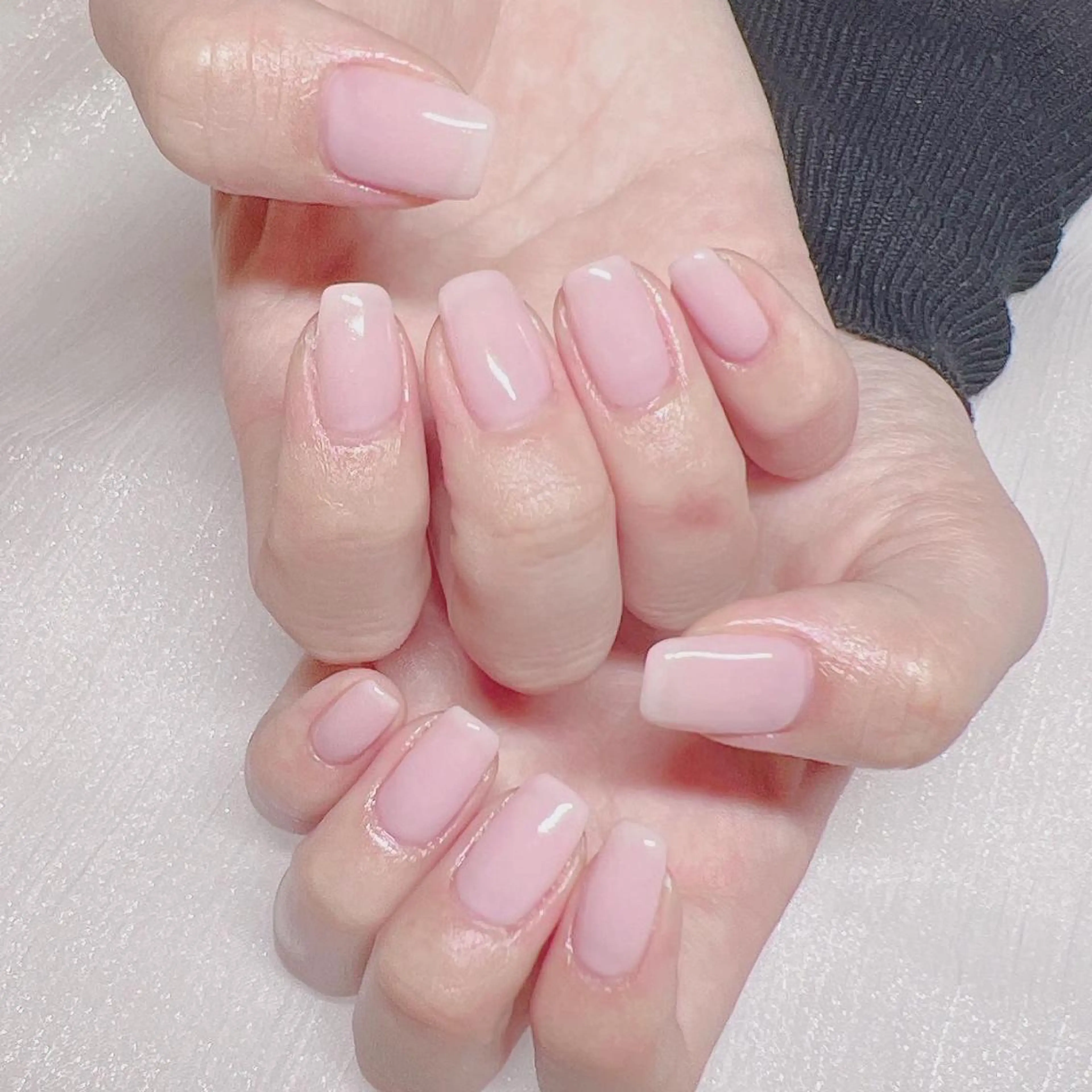 ネイル オーロラネイル フットネイル フレンチネイル ジェルネイル 韓国ネイル ハンドネイル ハンドケア 【ENサロン】 Rei🎀Nailのネイルデザイン
