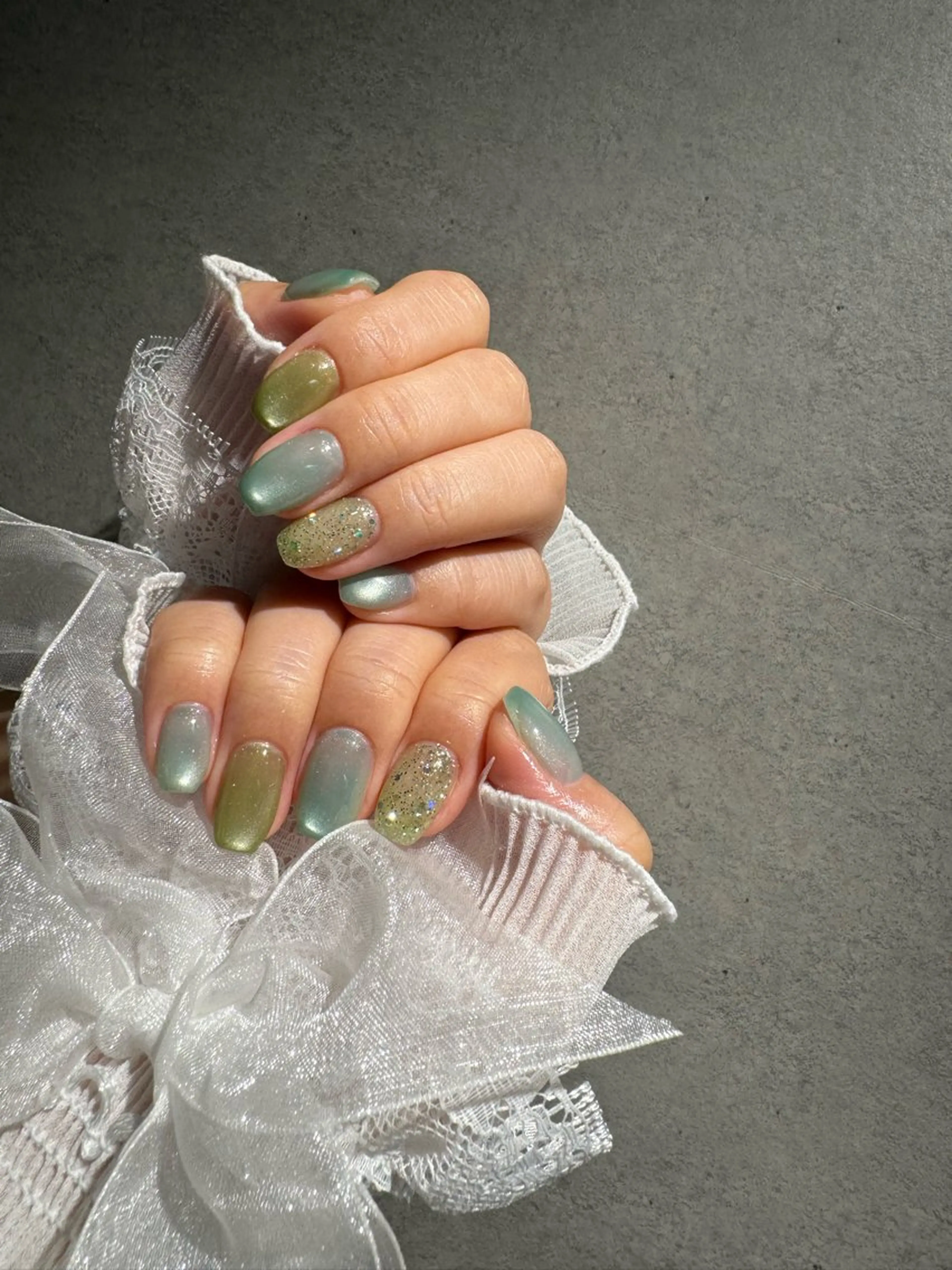 ネイル I-nailロング /ワンホン/キラキラのネイルデザイン