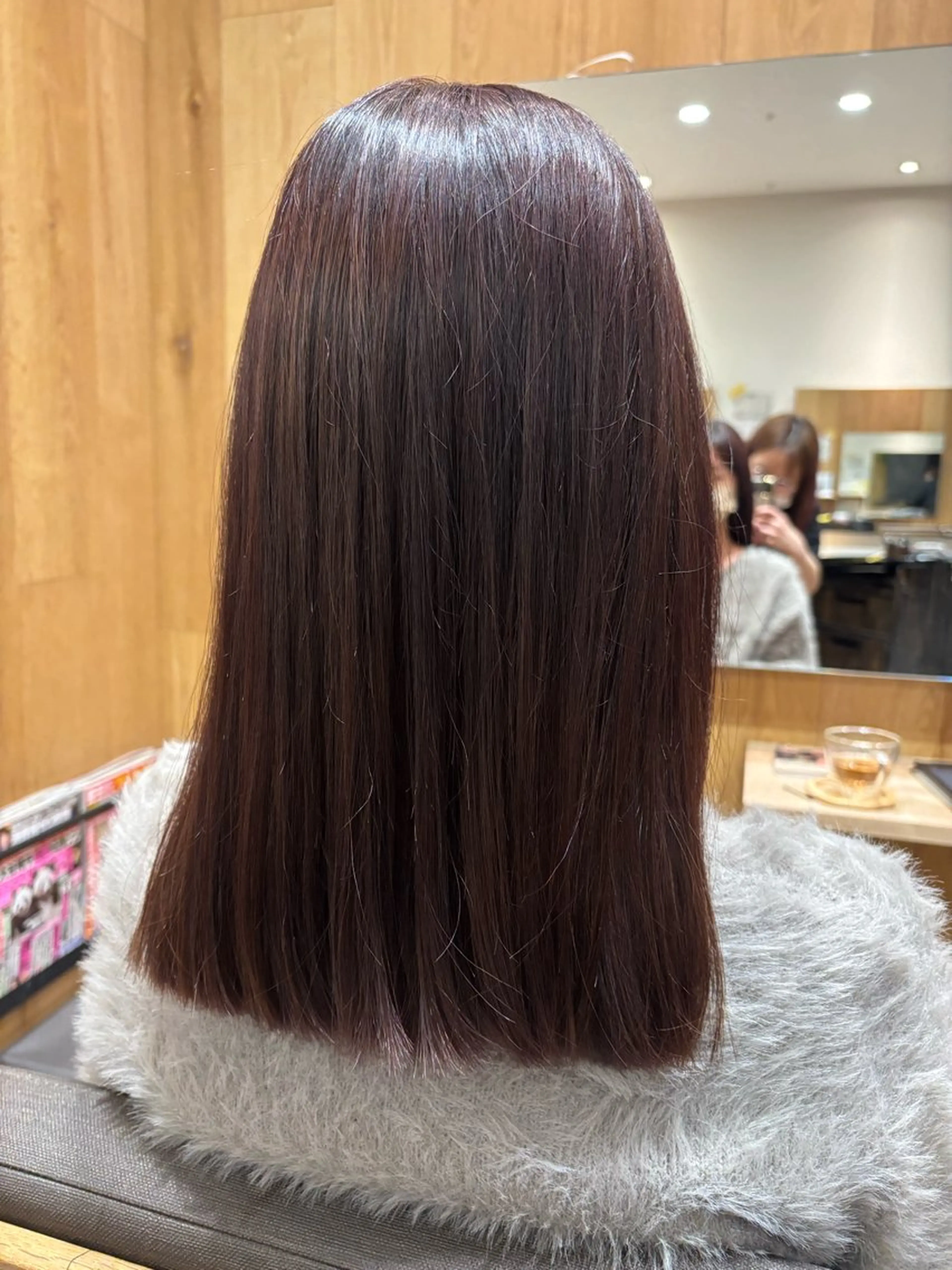 セミロング ピンクブラウン ヘアカラー カラーアソートセピア所属・平賀 春希のヘアスタイル