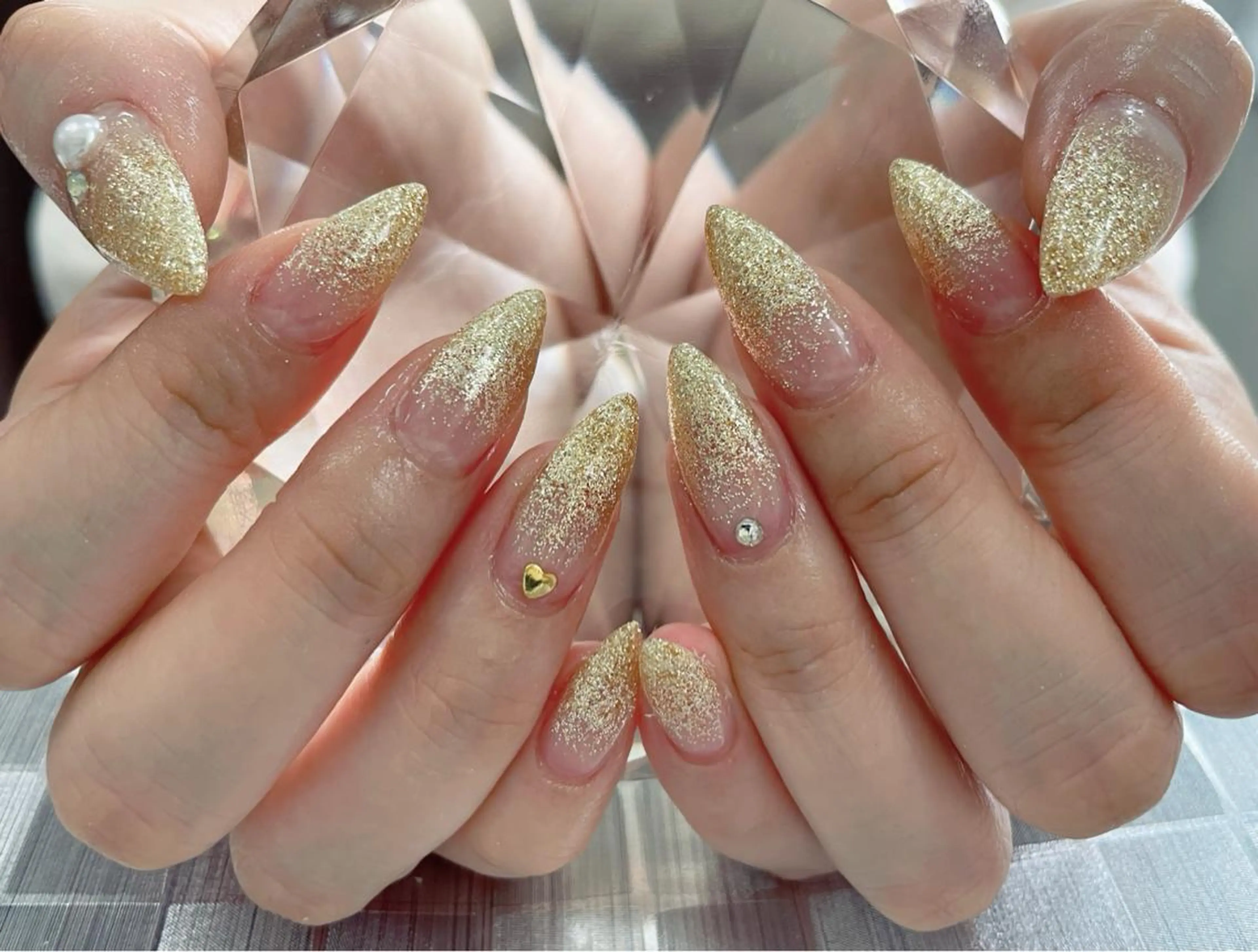 ネイル Regulus 光田のネイルデザイン