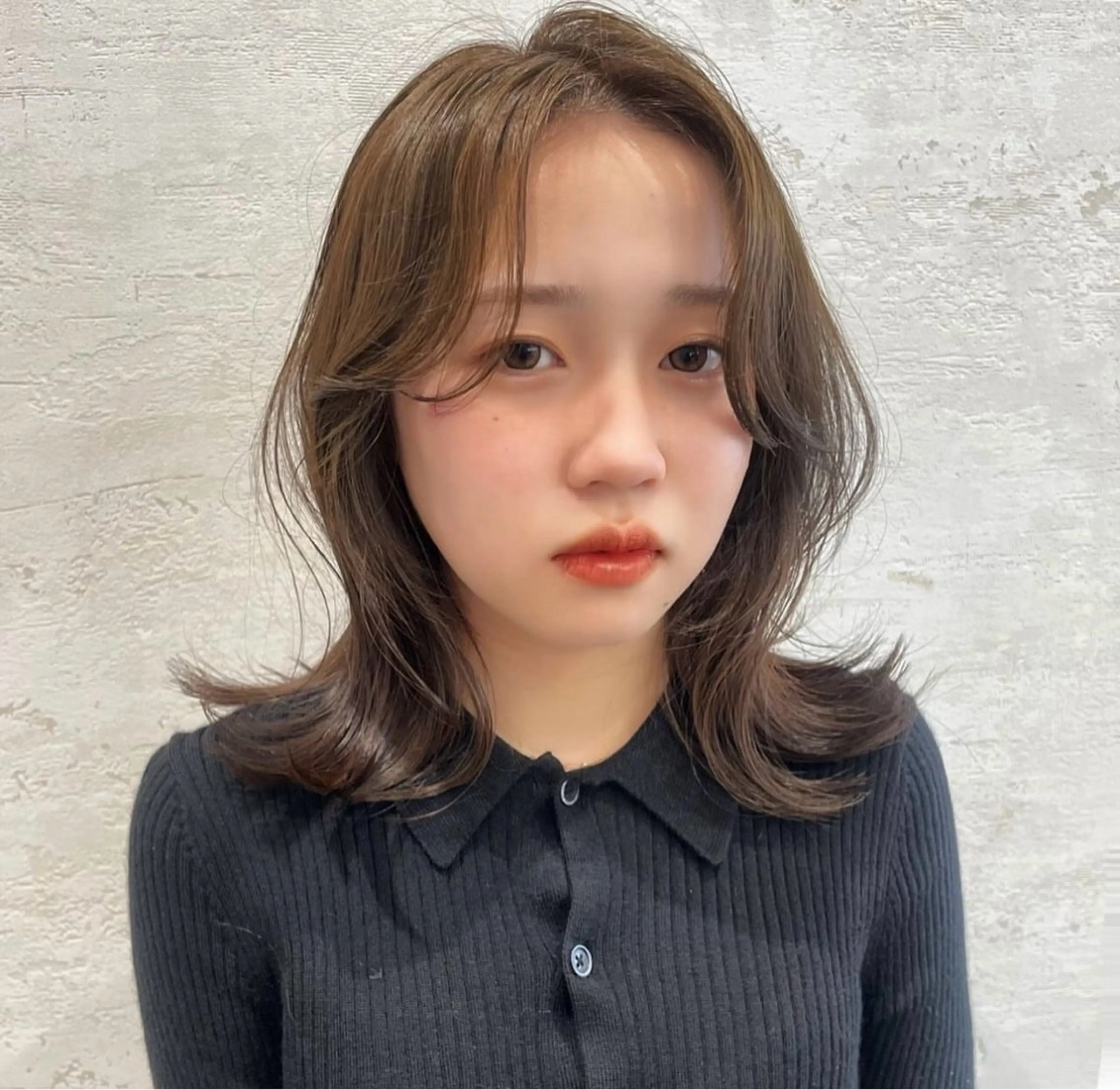 ミディアム カット ヘアカラー トリートメント RAF TOKYO 浜松所属・レイヤー/髪質改善/ 飯尾百花のヘアスタイル