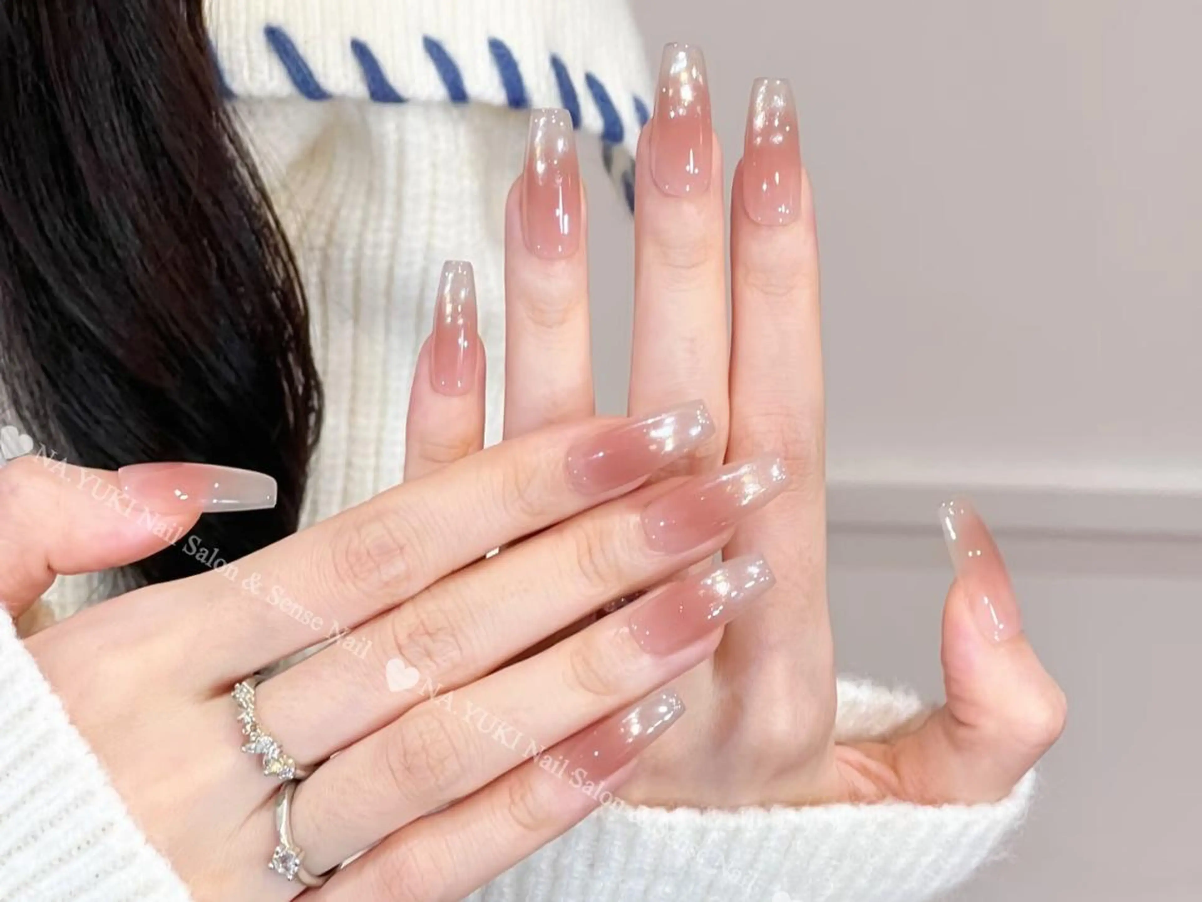 ネイル ガーリー ミディアムネイル ピンク スカルプネイル 冬ネイル ハンドネイル ハンドケア 🎀Sense Nail池袋店🎀のネイルデザイン