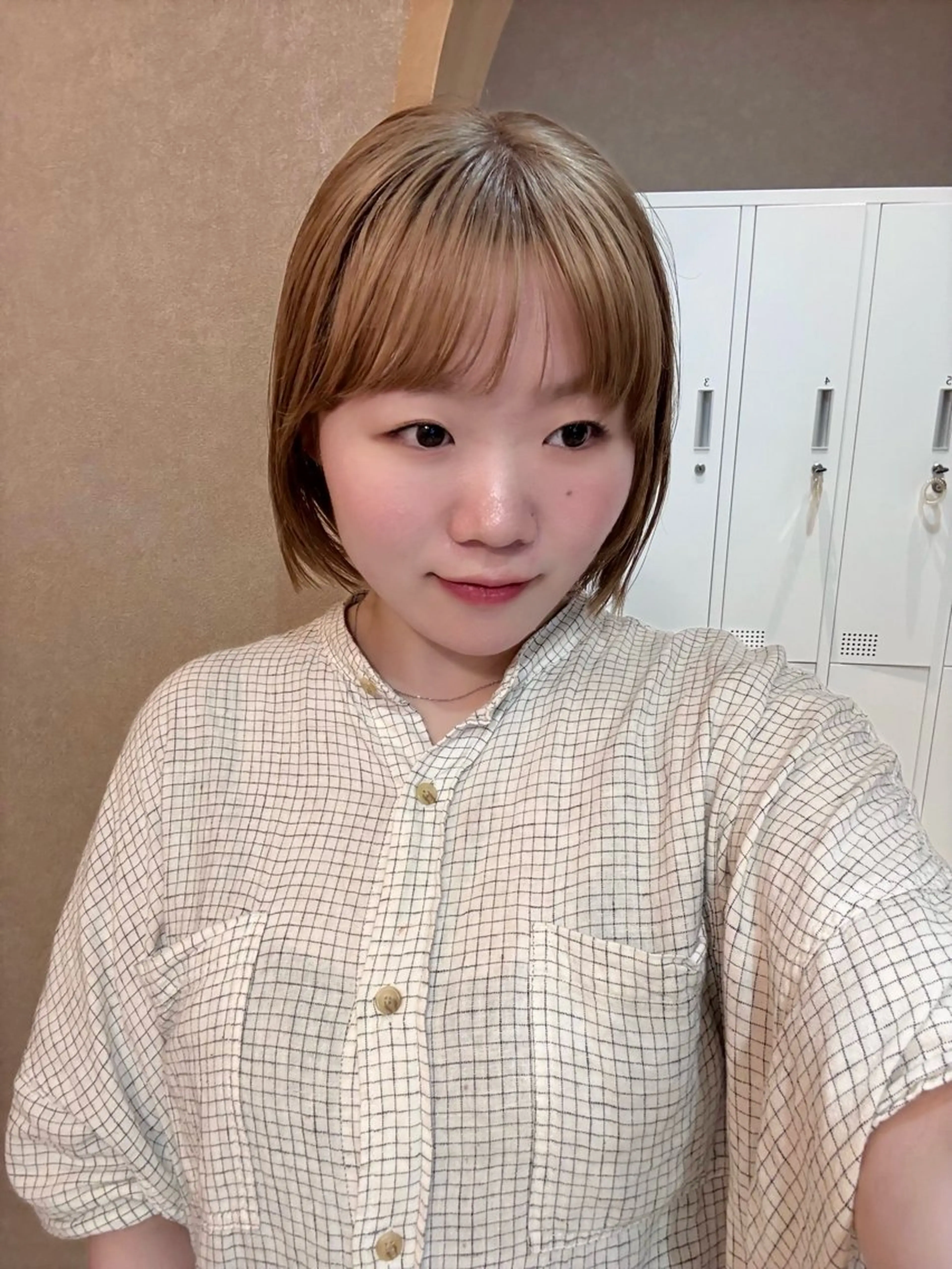 ショート カット ヘアカラー 似合わせ/ベージュ /レイヤー/りほ🤍のヘアスタイル