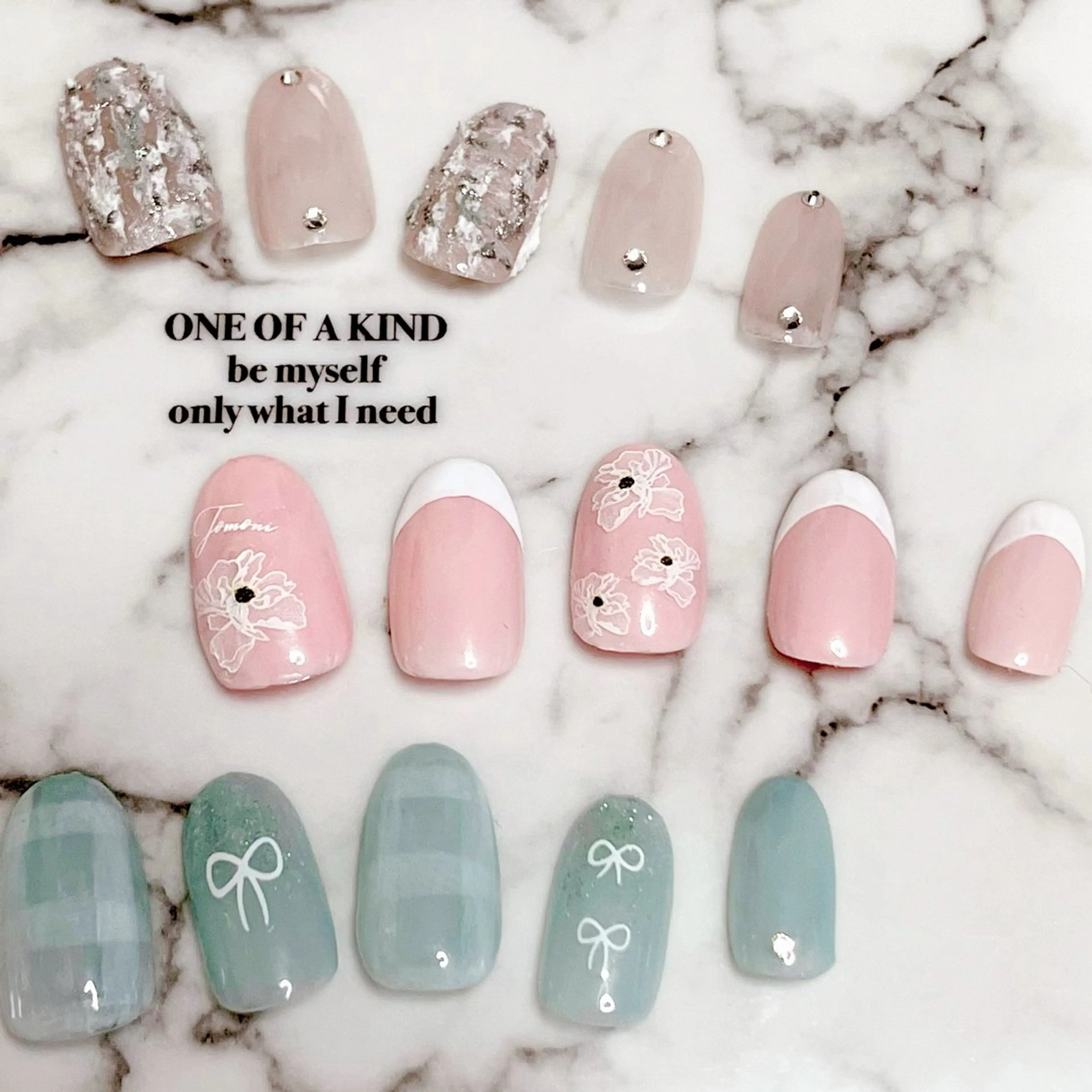 ネイル フレンチネイル グラデーション 韓国ネイル マグネットネイル ミラーネイル n.hair所属・HTM _PUPULAのネイルデザイン