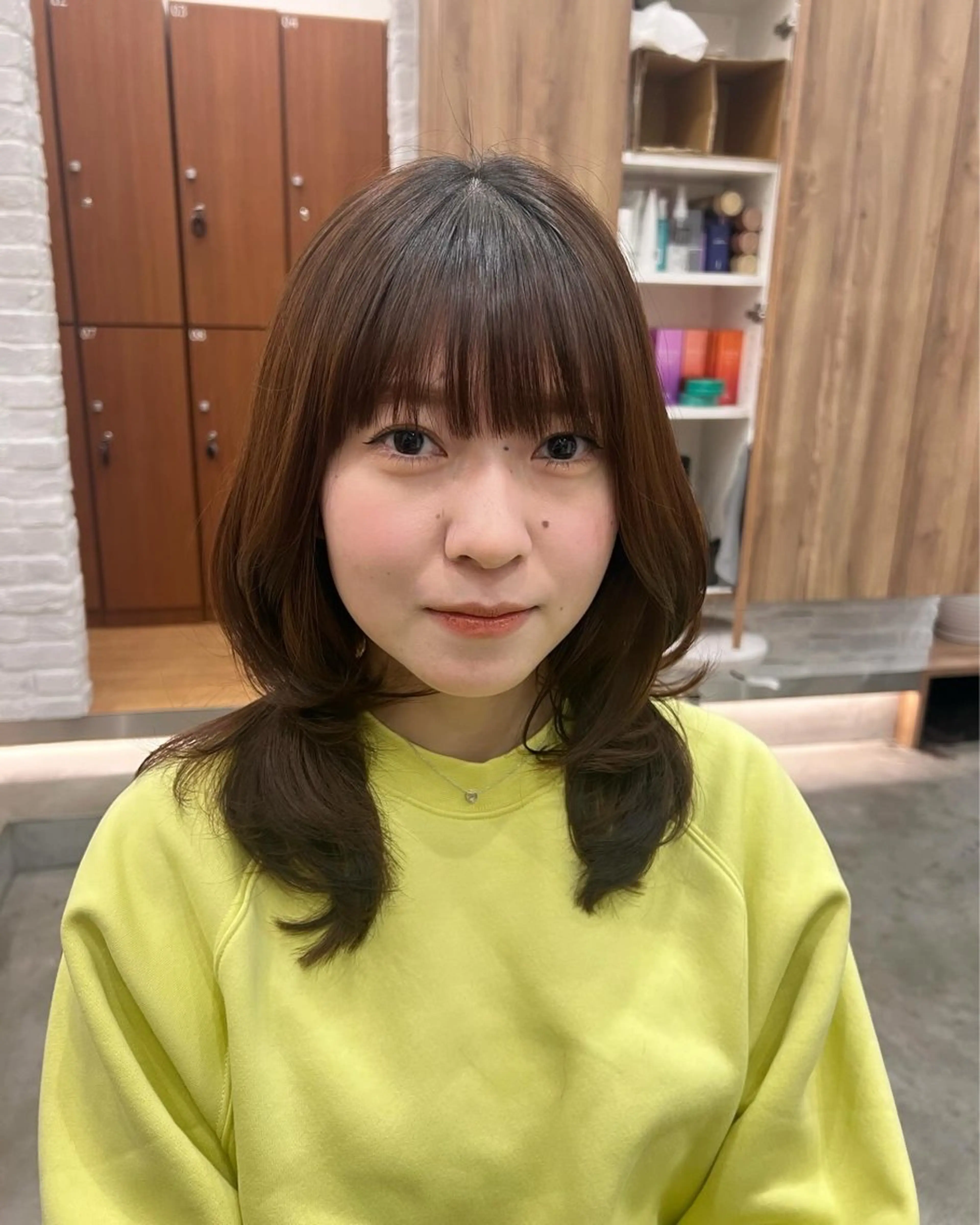 前髪カットの写真