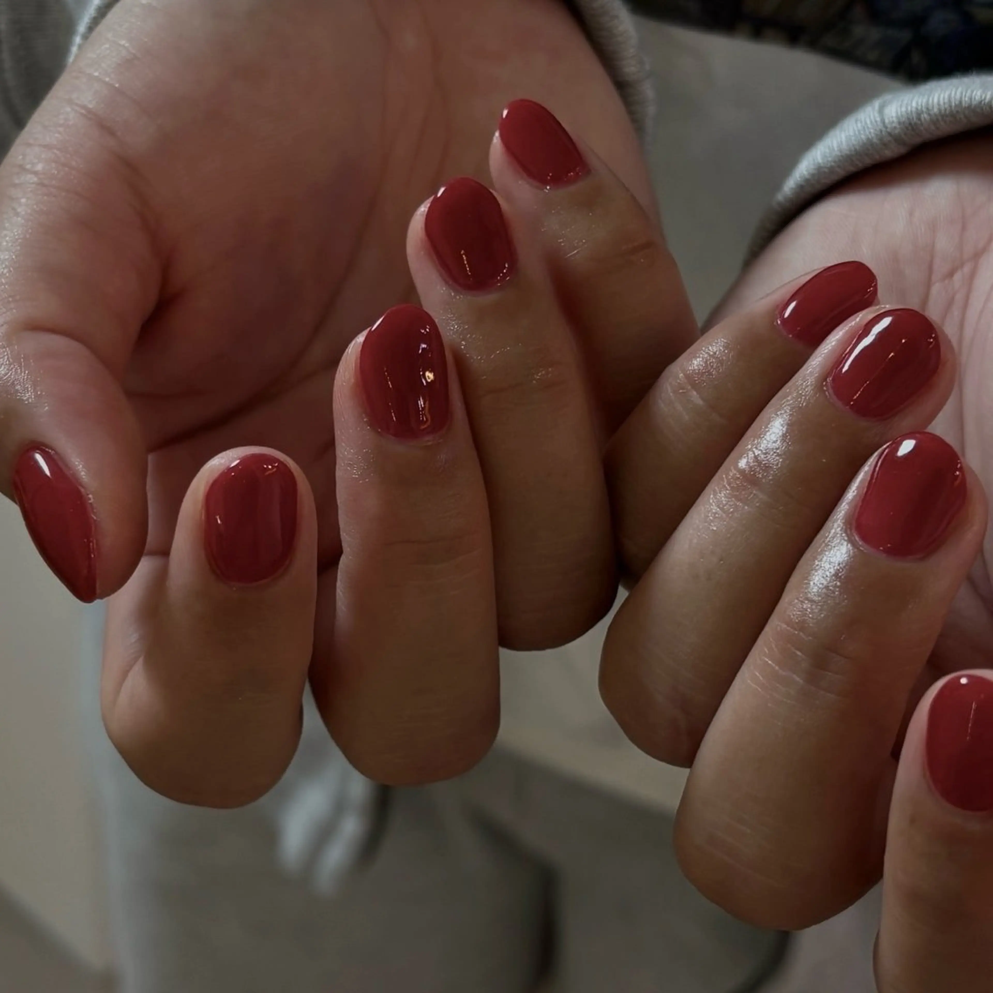 ネイル ワンカラーネイル moe ⠀のネイルデザイン