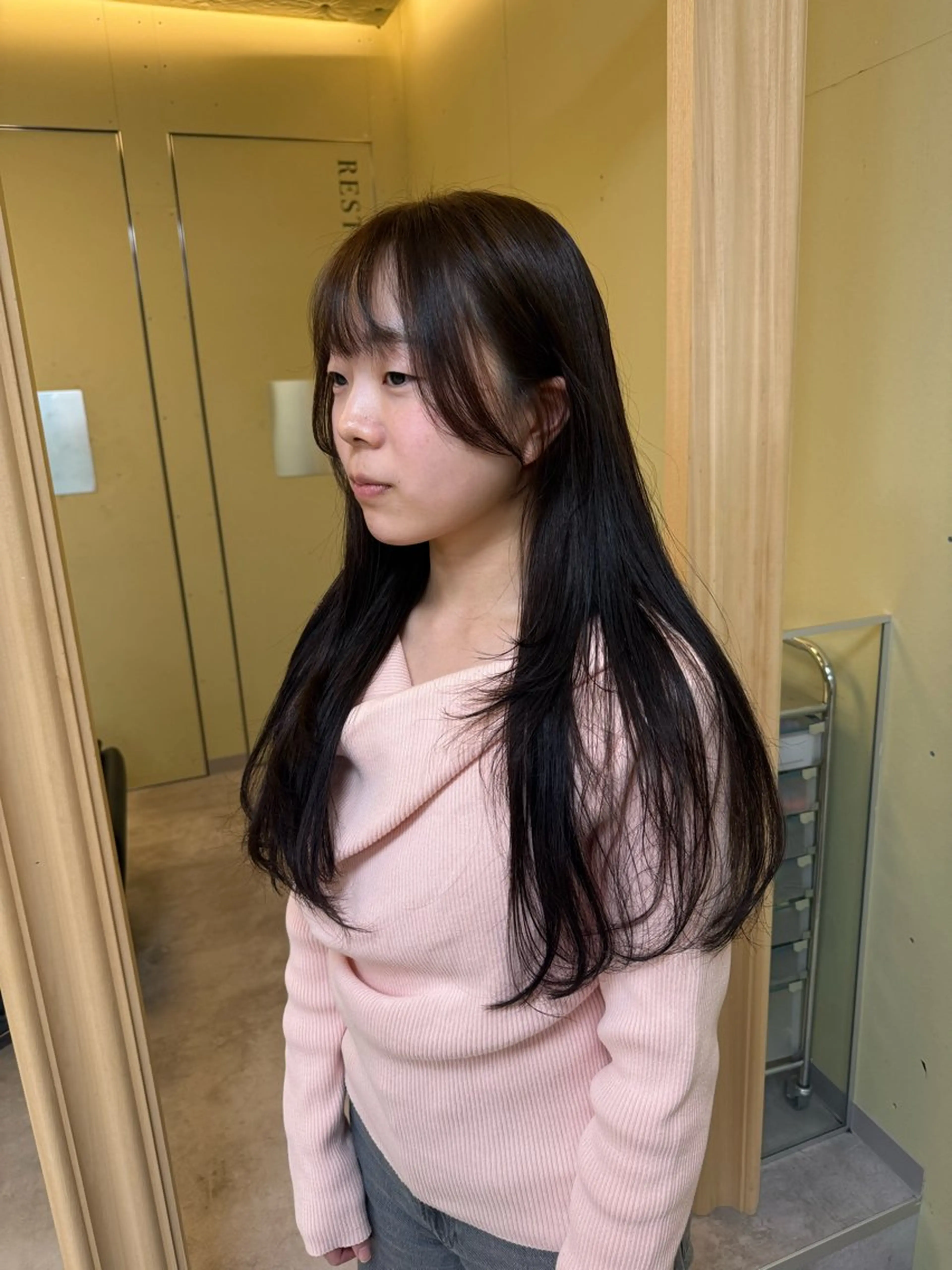 ロング カラー カット ヘアカラー トリートメント 伶風/デザインカット /ボブ/透明感カラーのヘアスタイル